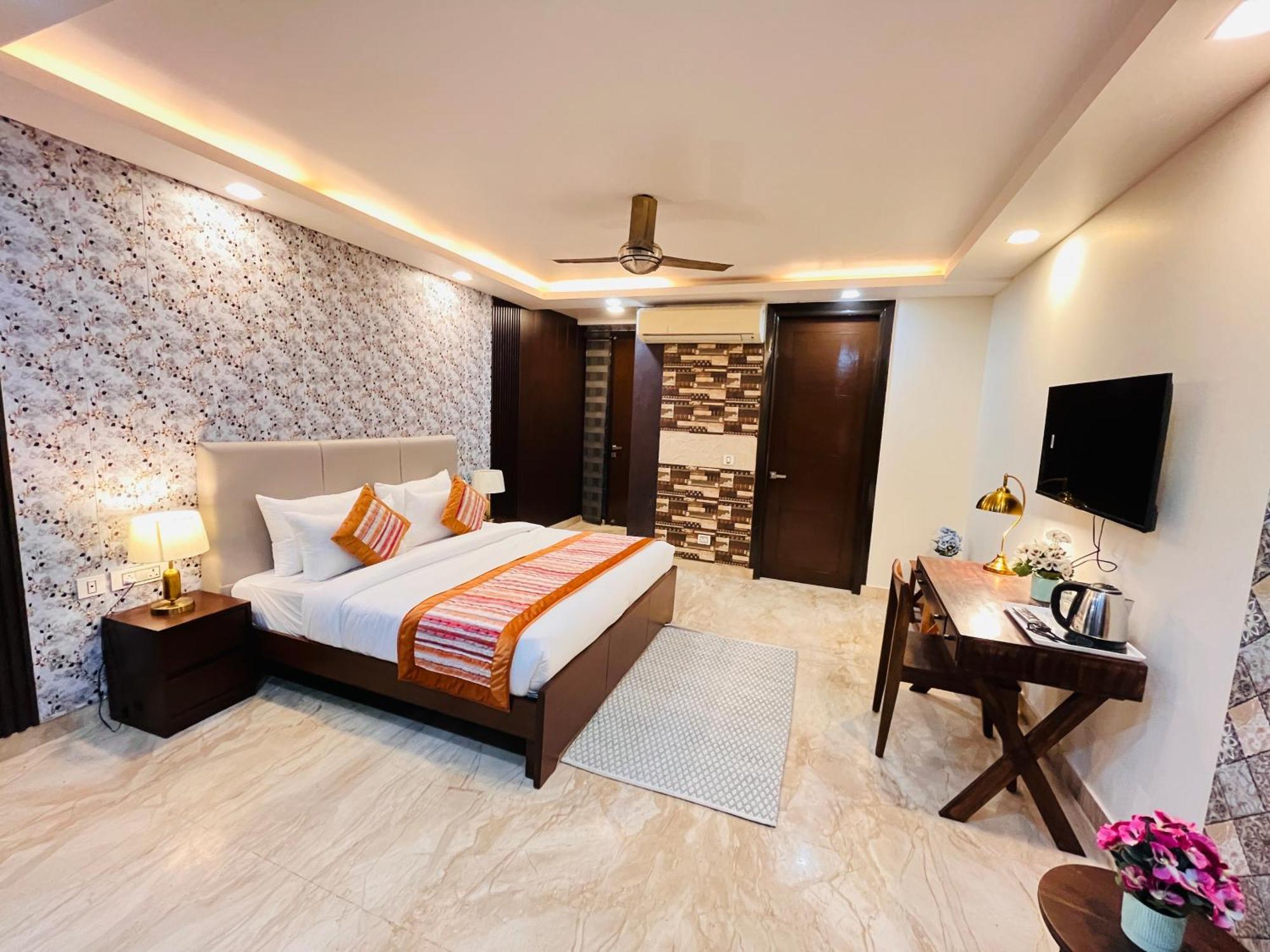 Hotel South Haven Residency Near Hauz Khas