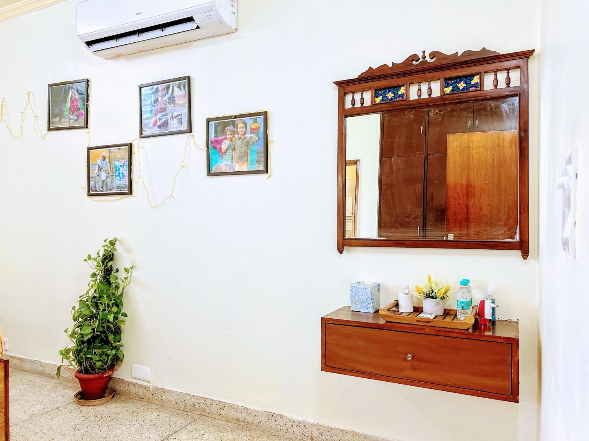 Pearl Of Nature By Nyra * New Delhi