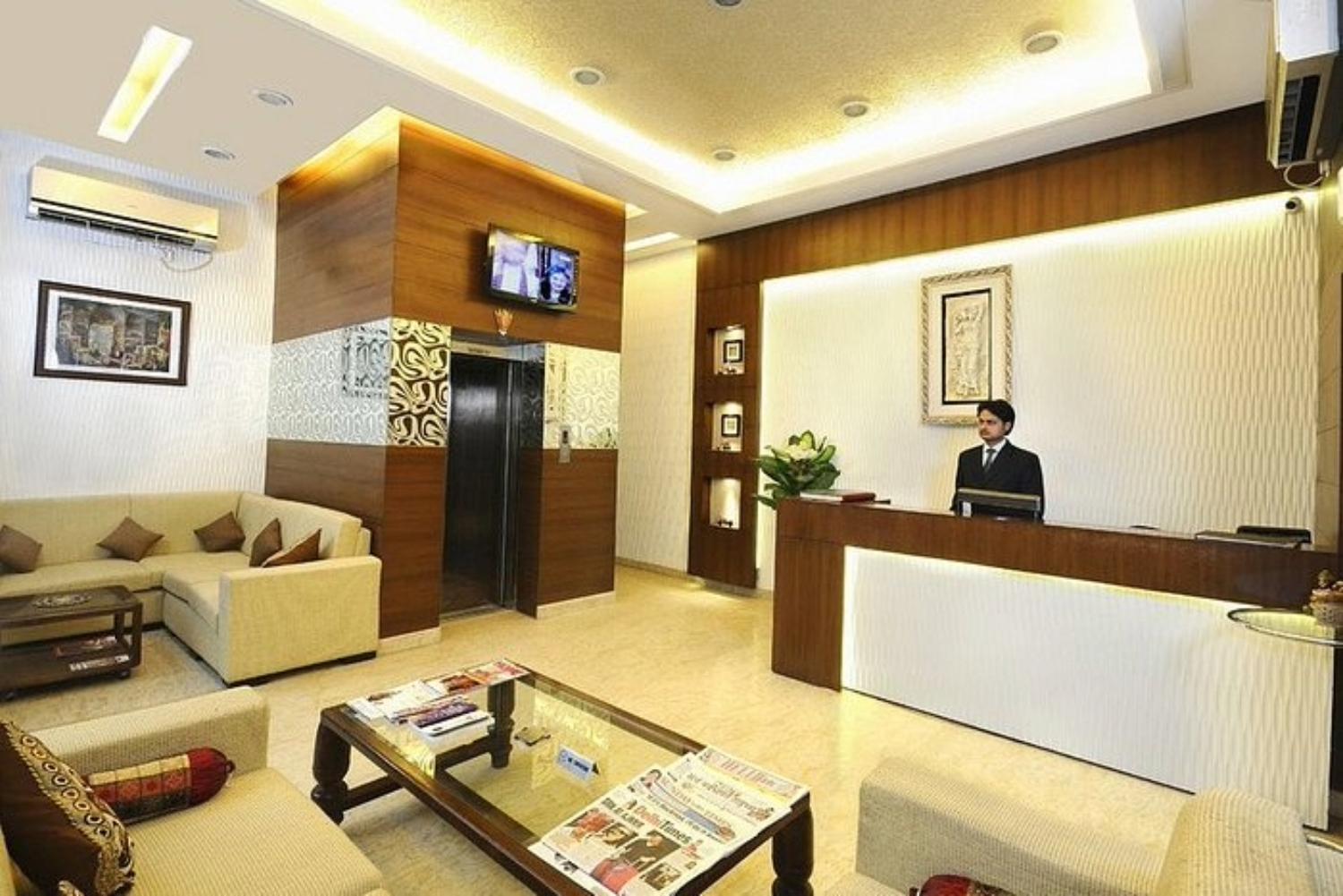 Good Luck By Jmd Group Near Delhi Igi Airport 3*