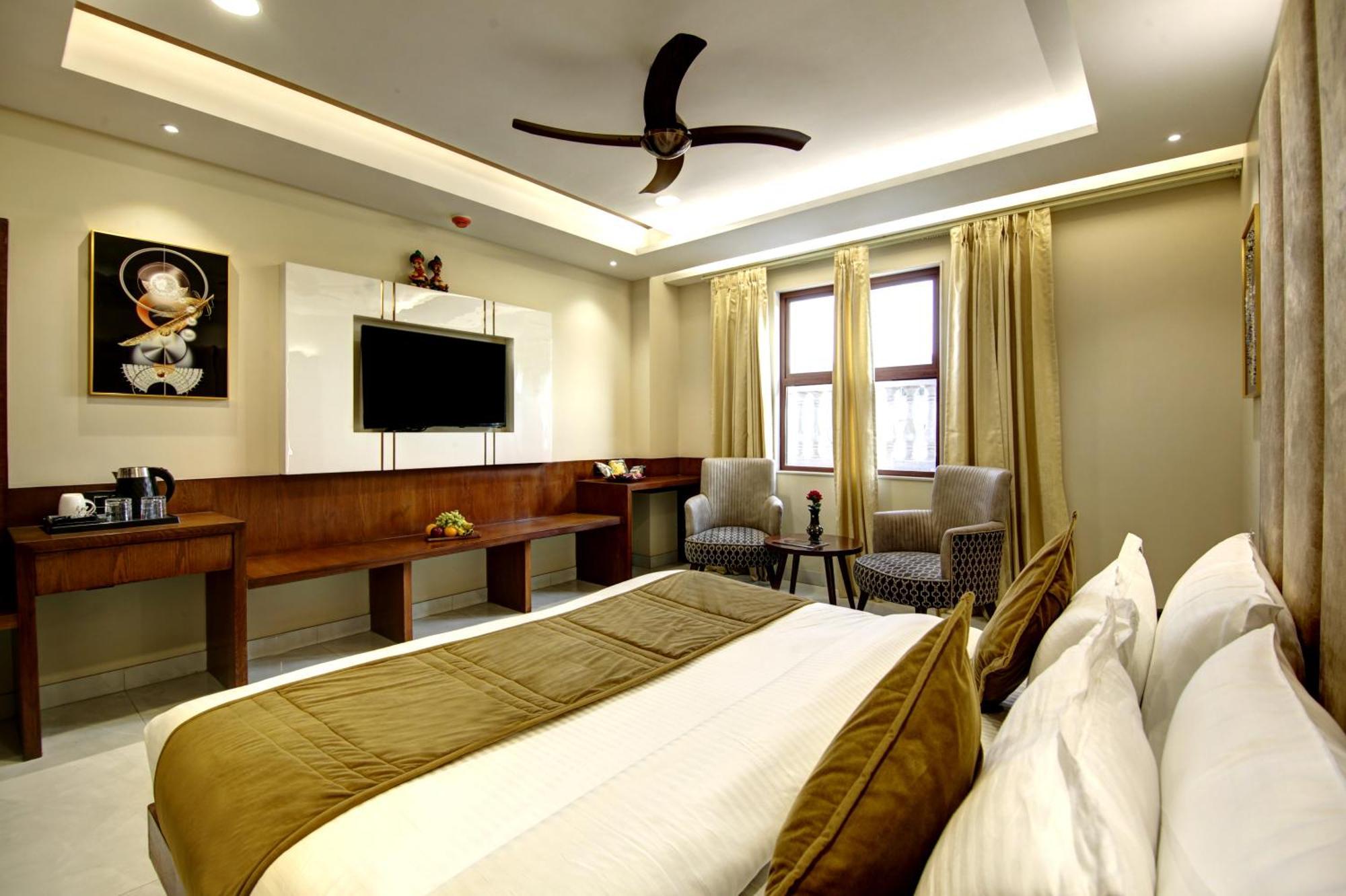 The Leena Interntional-new Delhi