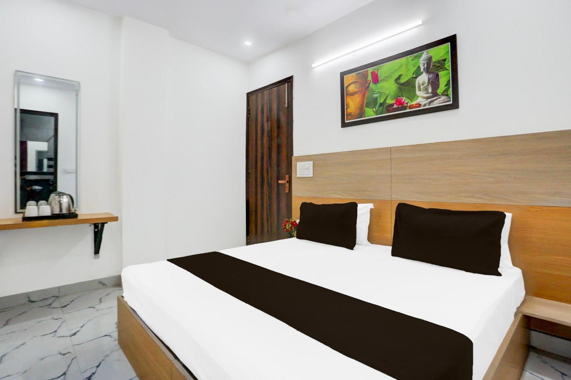 Hotel O Asp Royal Residency
