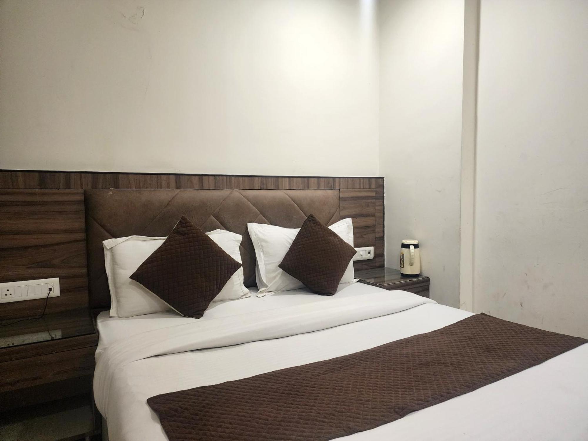 Merry Gold 3* New Delhi