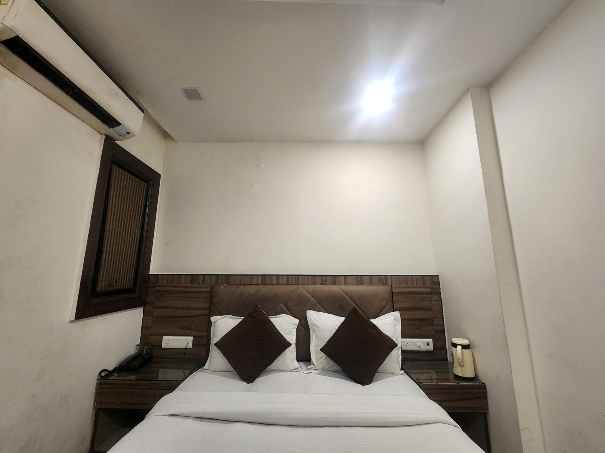 Merry Gold Hotel
