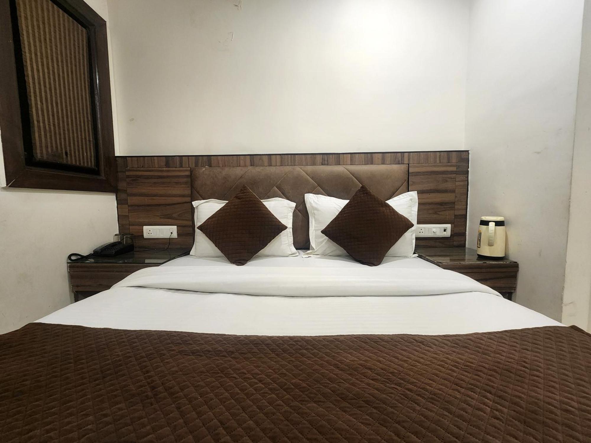 Hotel Merry Gold 3*