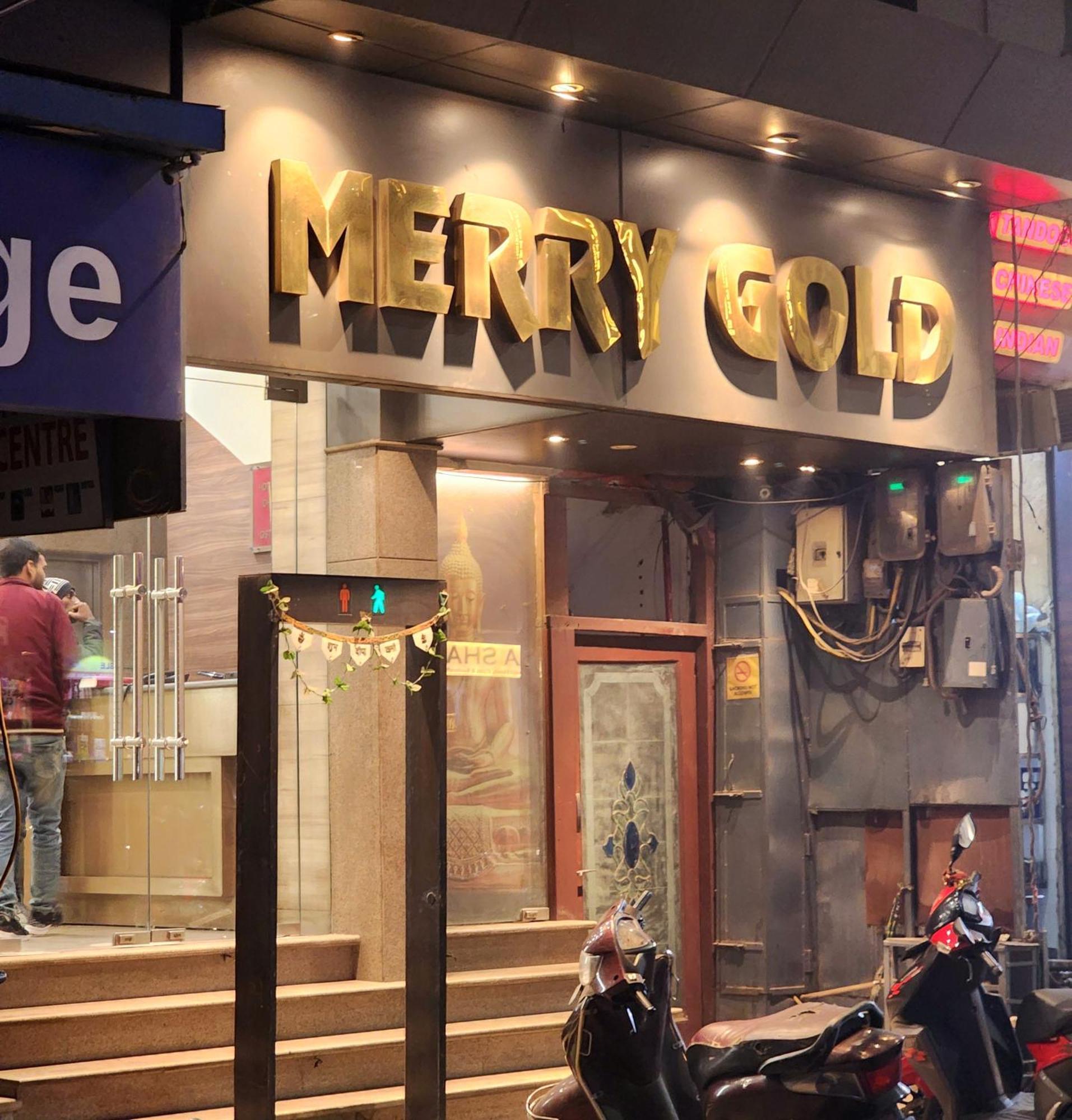 Merry Gold Hotel 3*