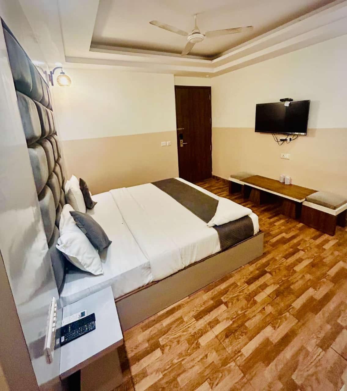 Hotel Airport 3*