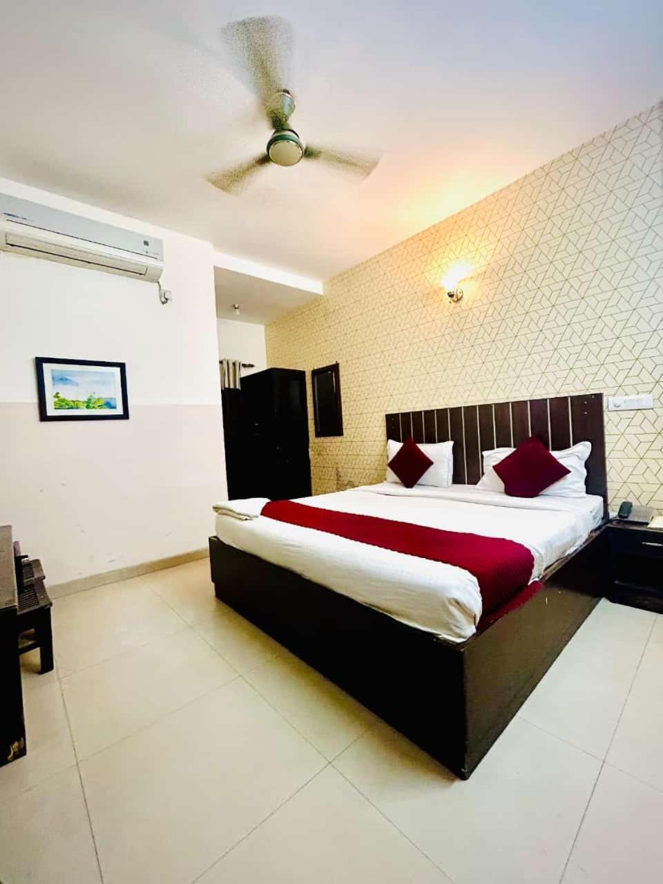 Hotel Airport 3*