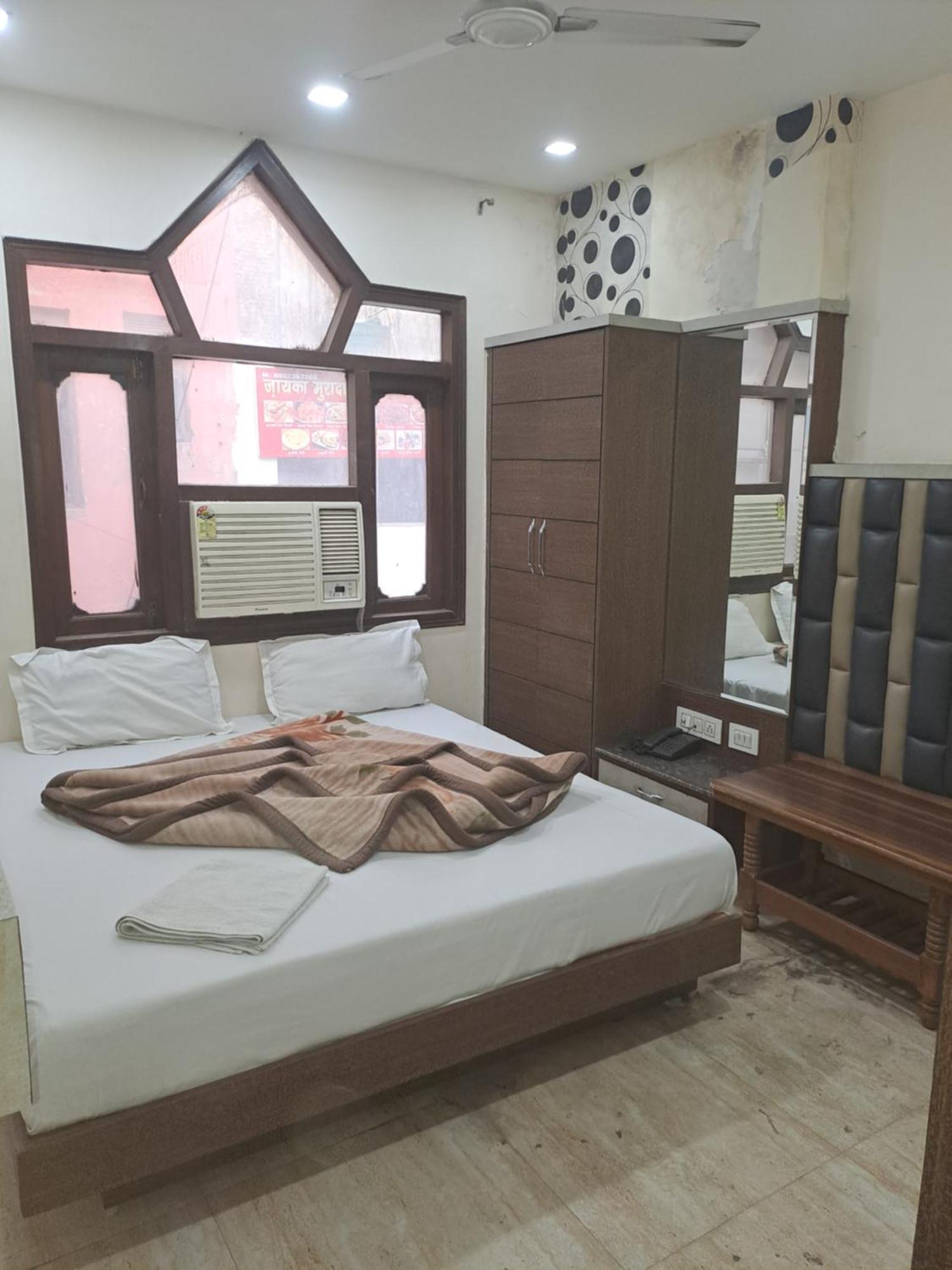 Hotel New Darshan - Delhi -55 3*
