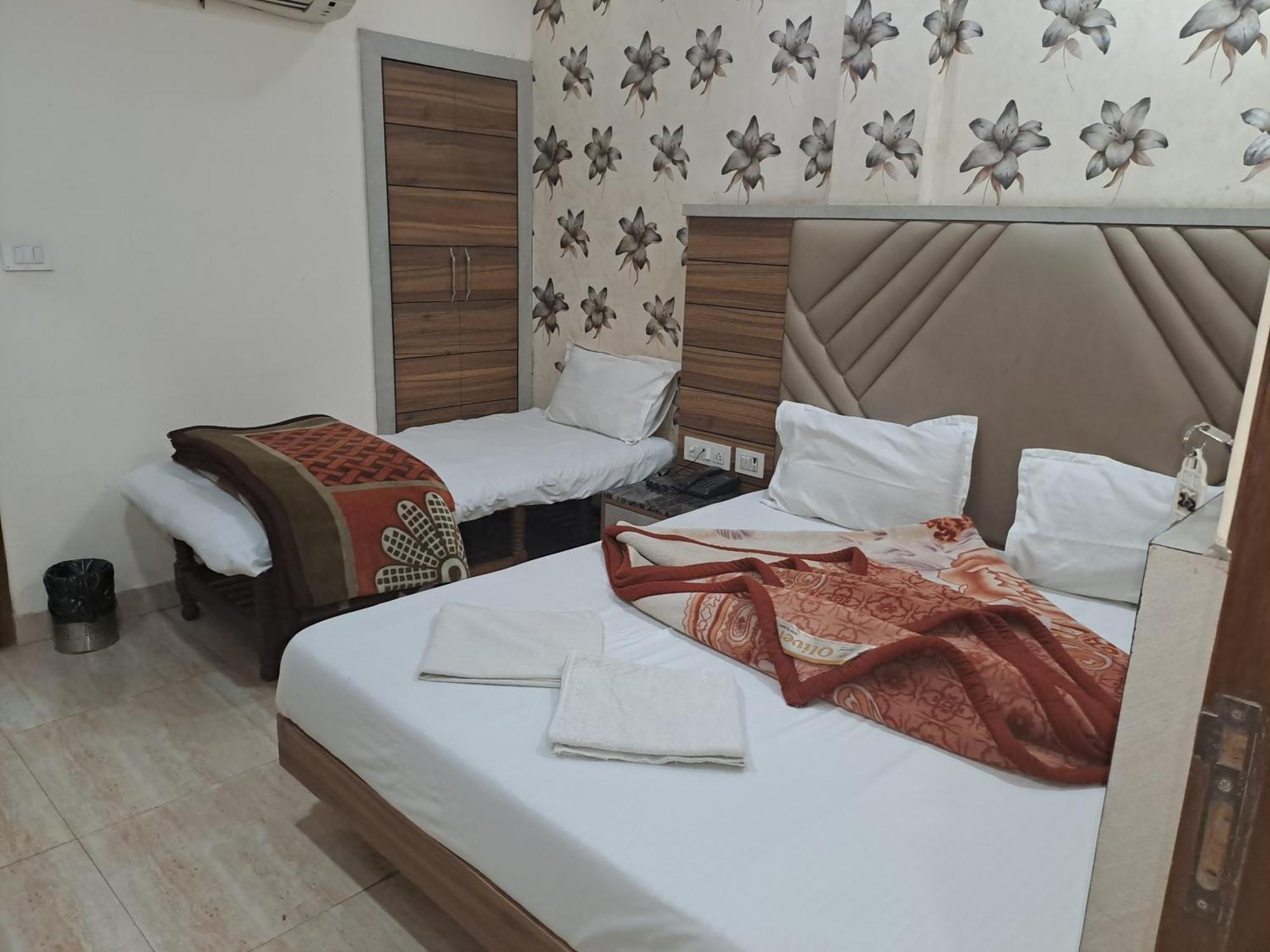 New Darshan - Delhi -55 Hotel 3*