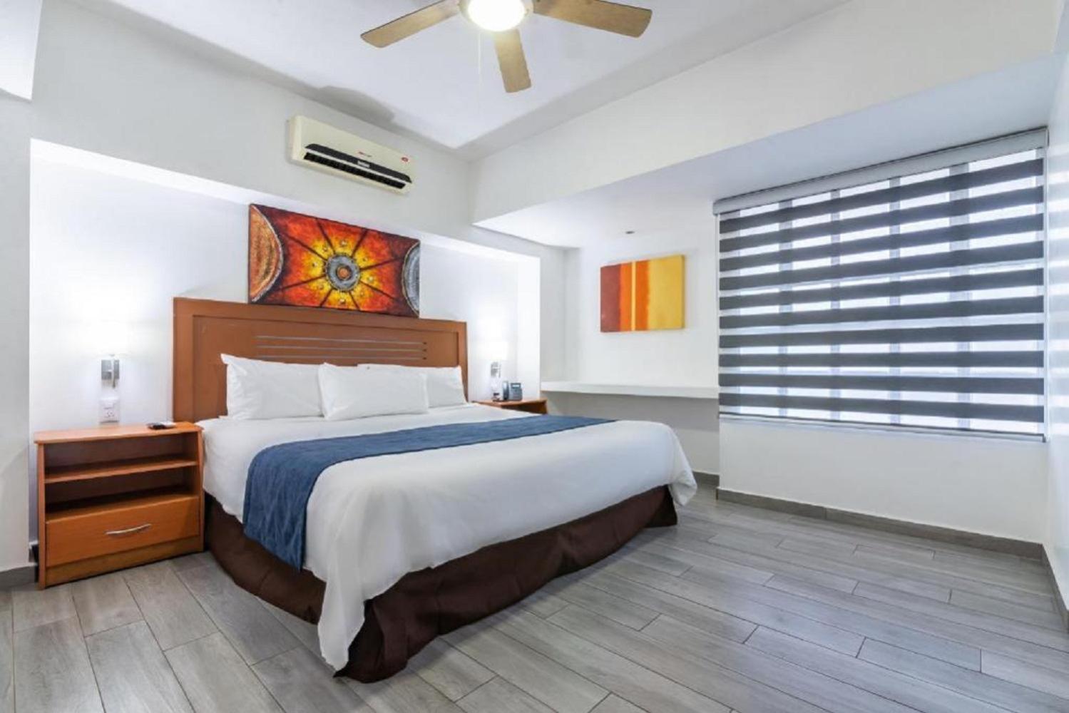 Tu Casa International Near Delhi Airport 4*