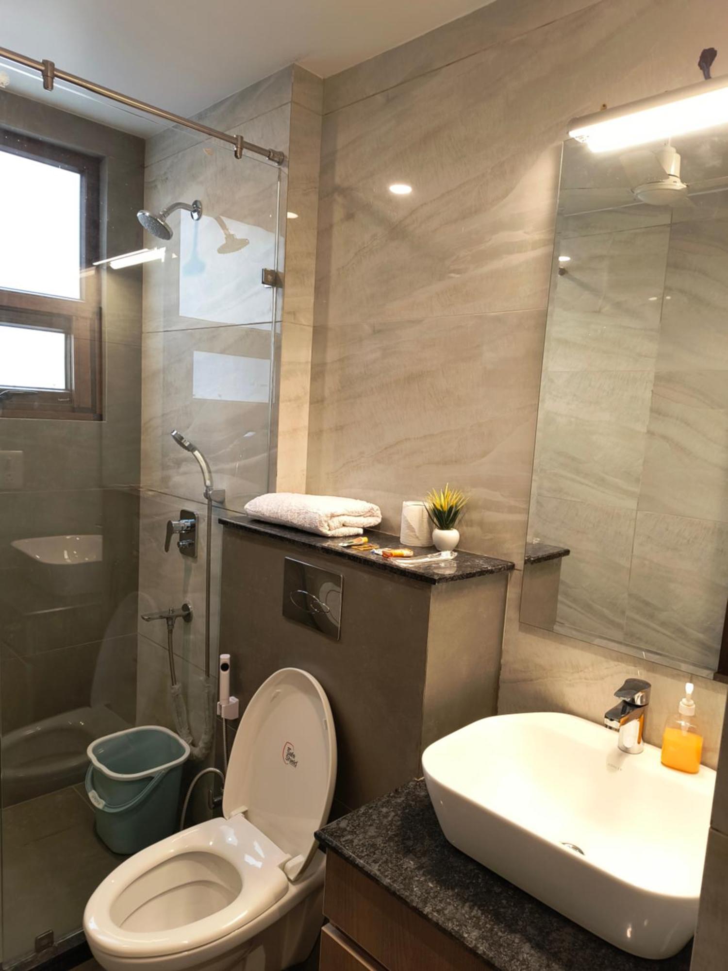 South Ex Residency - South Ex Near Aiims Delhi - Couple Friendly Hotel New Delhi