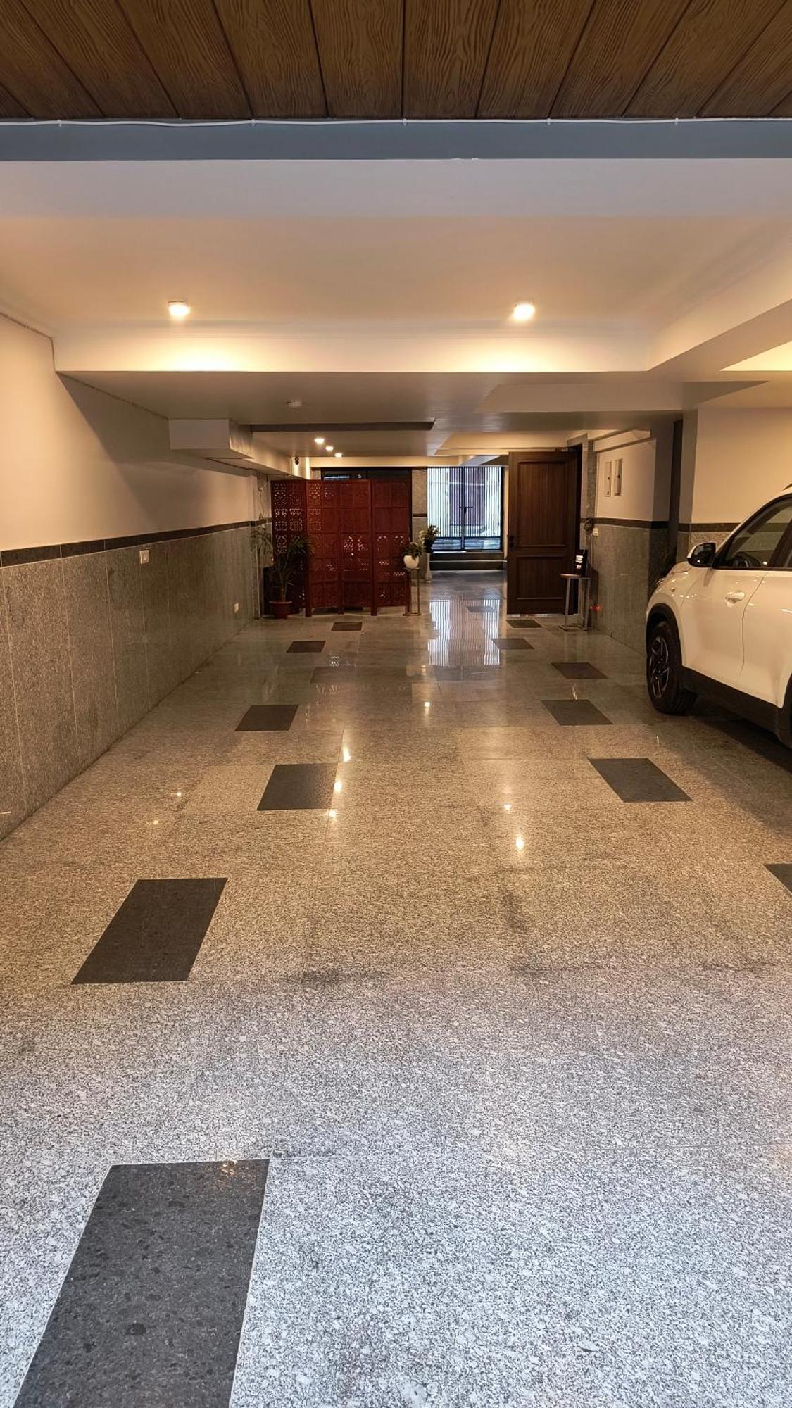 South Ex Residency - South Ex Near Aiims Delhi - Couple Friendly New Delhi