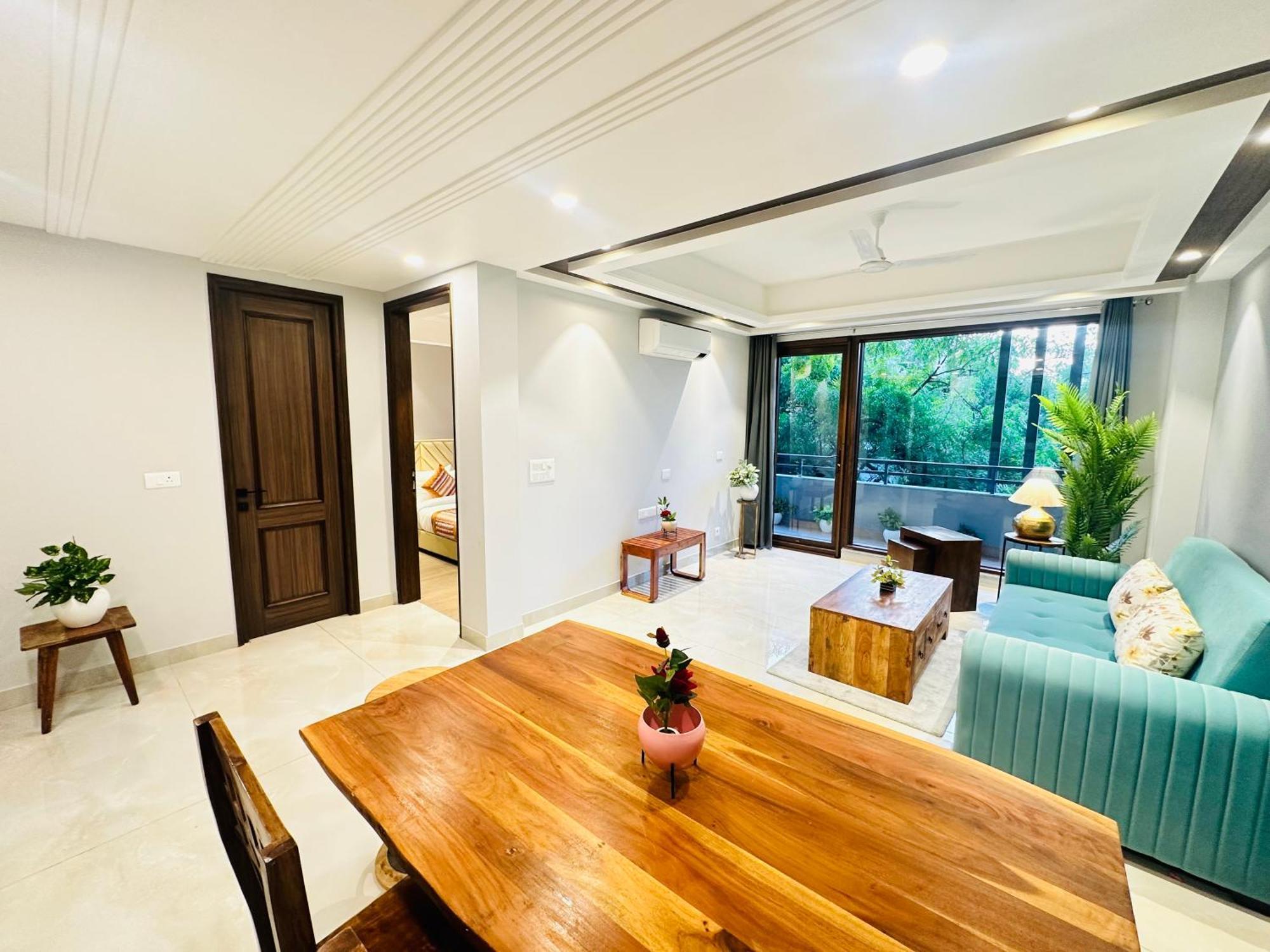 South Ex Residency - South Ex Near Aiims Delhi - Couple Friendly Hotel New Delhi