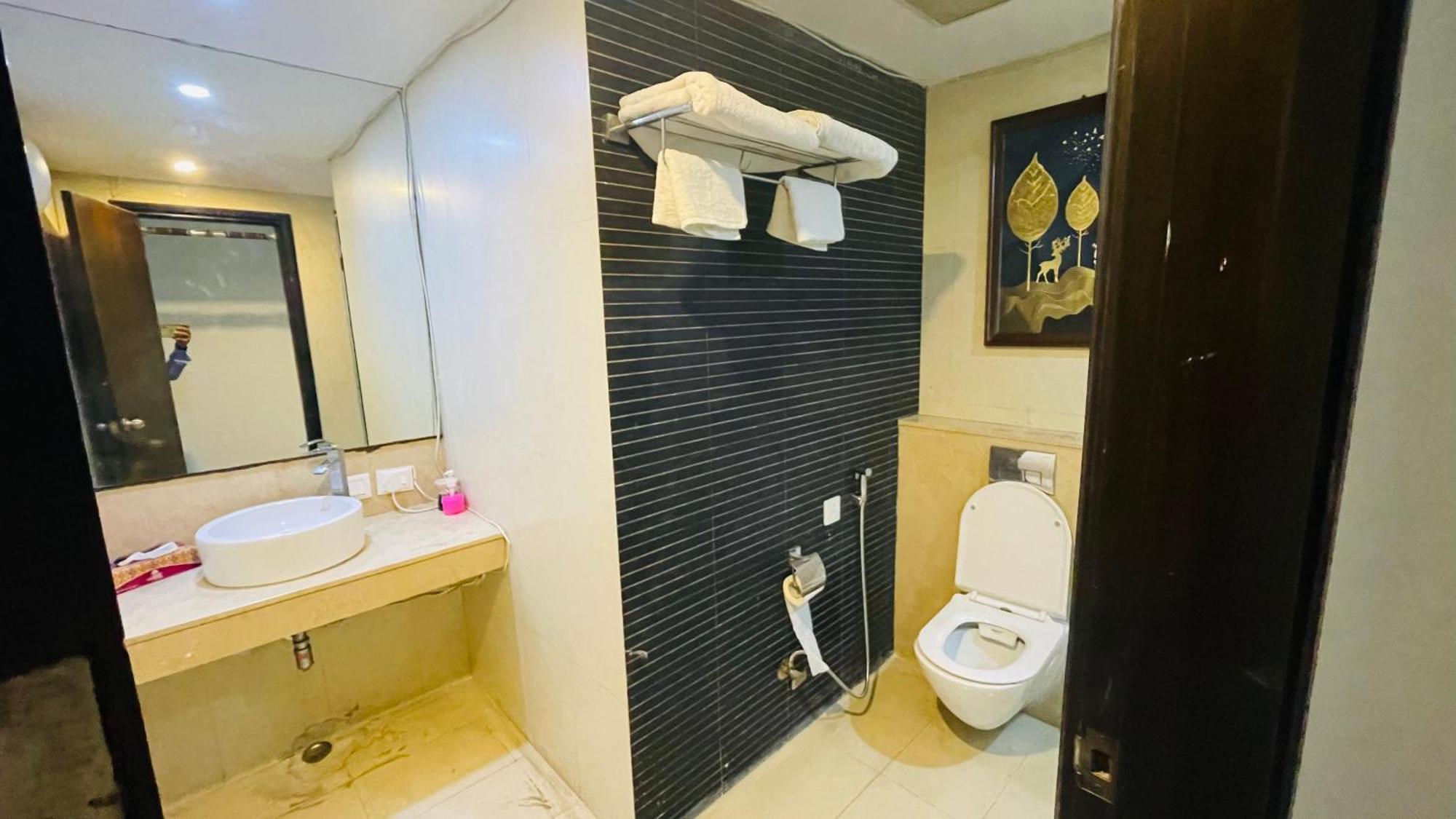 Hotel Saltstayz Select - Malcha & Chankyapuri New Delhi