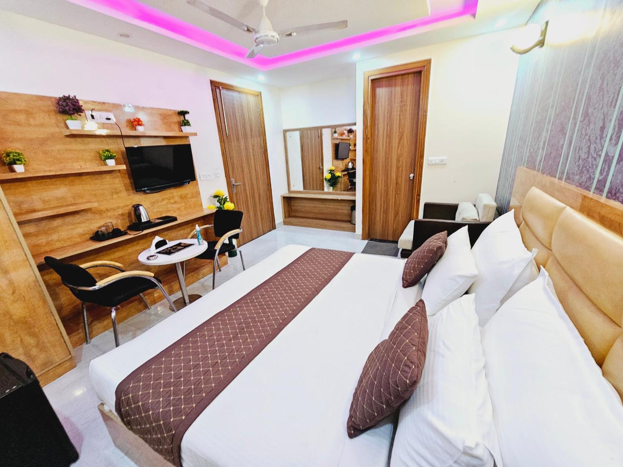 Tu Casa International Near Delhi Airport 4* Nova Deli