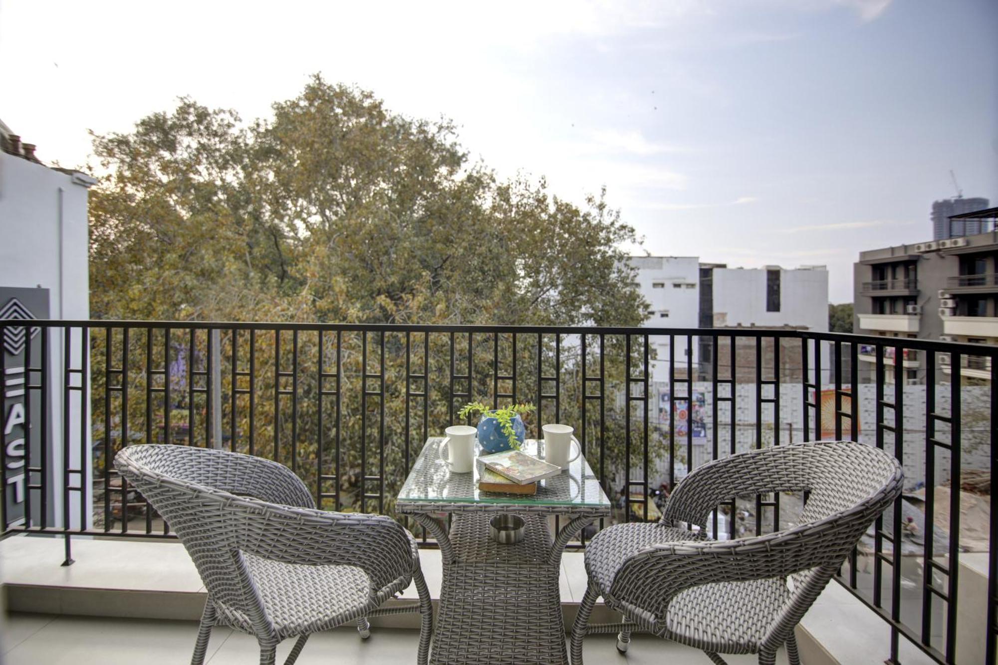 Hotel East Park 4*