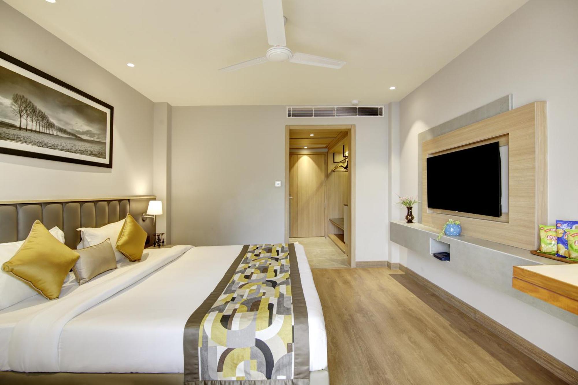 Hotel East Park 4*