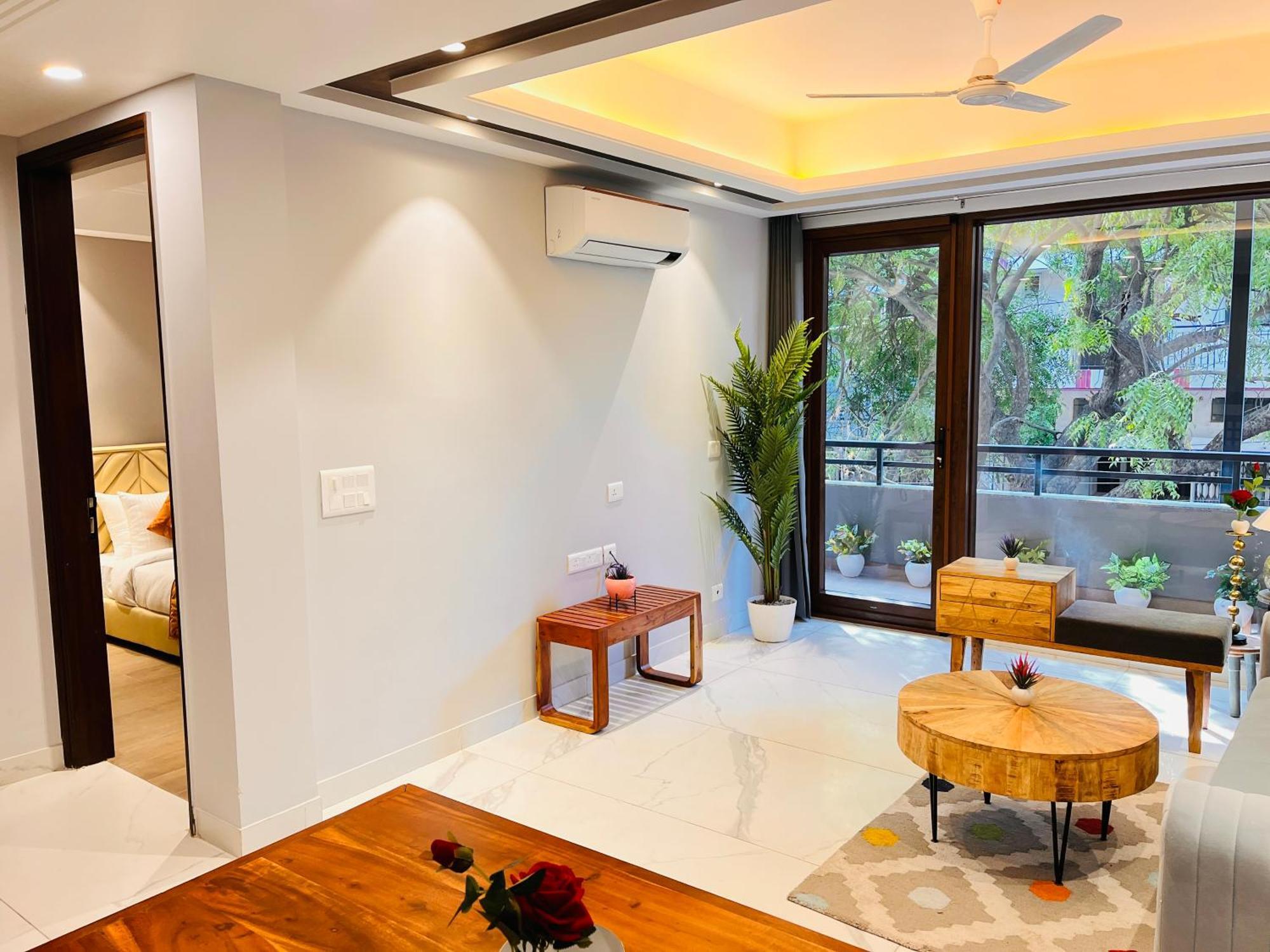 Gianmala Residency South Extension Near Aiims Delhi