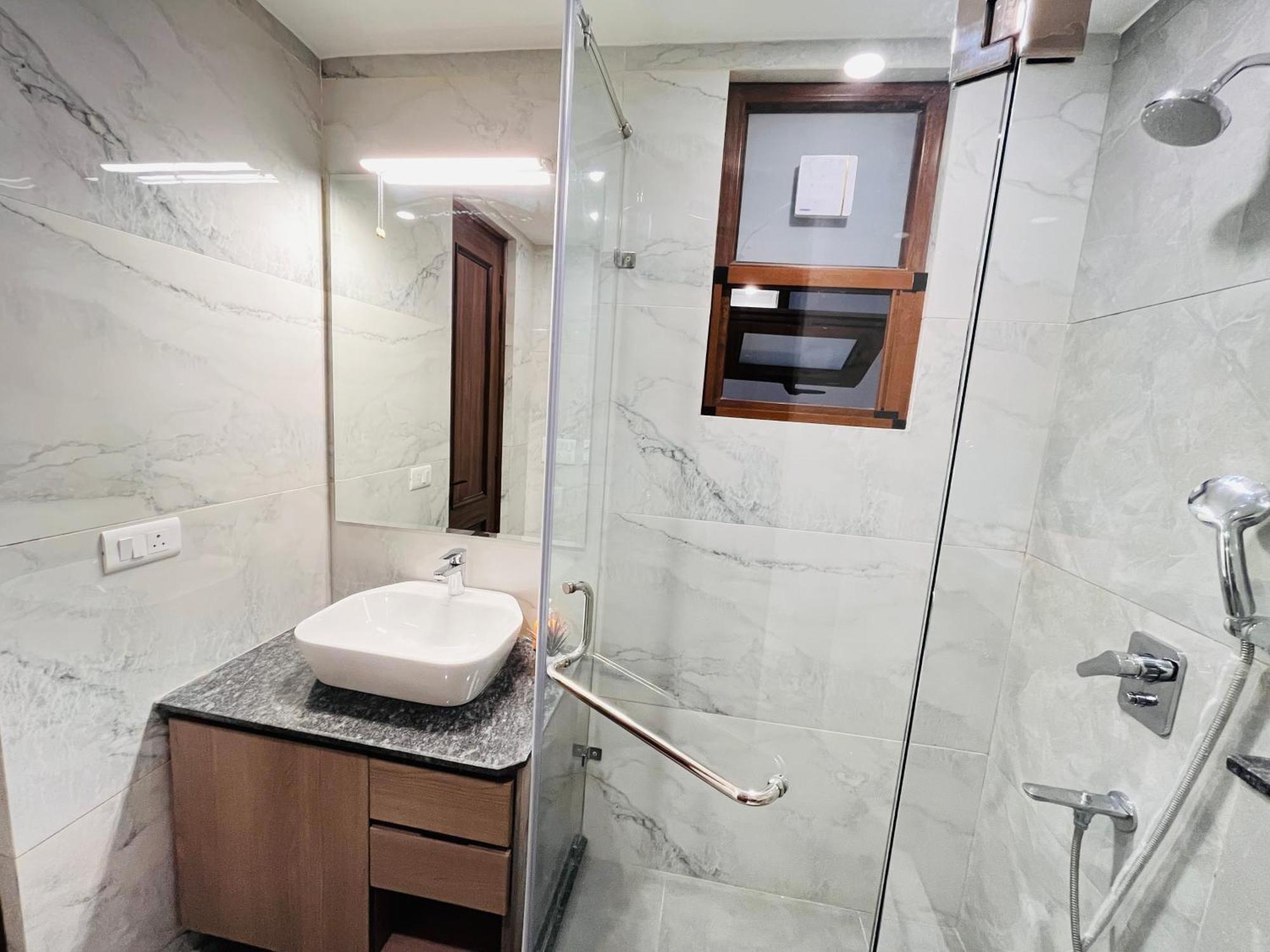 Hotel Gianmala Residency South Extension Near Aiims Delhi 3*