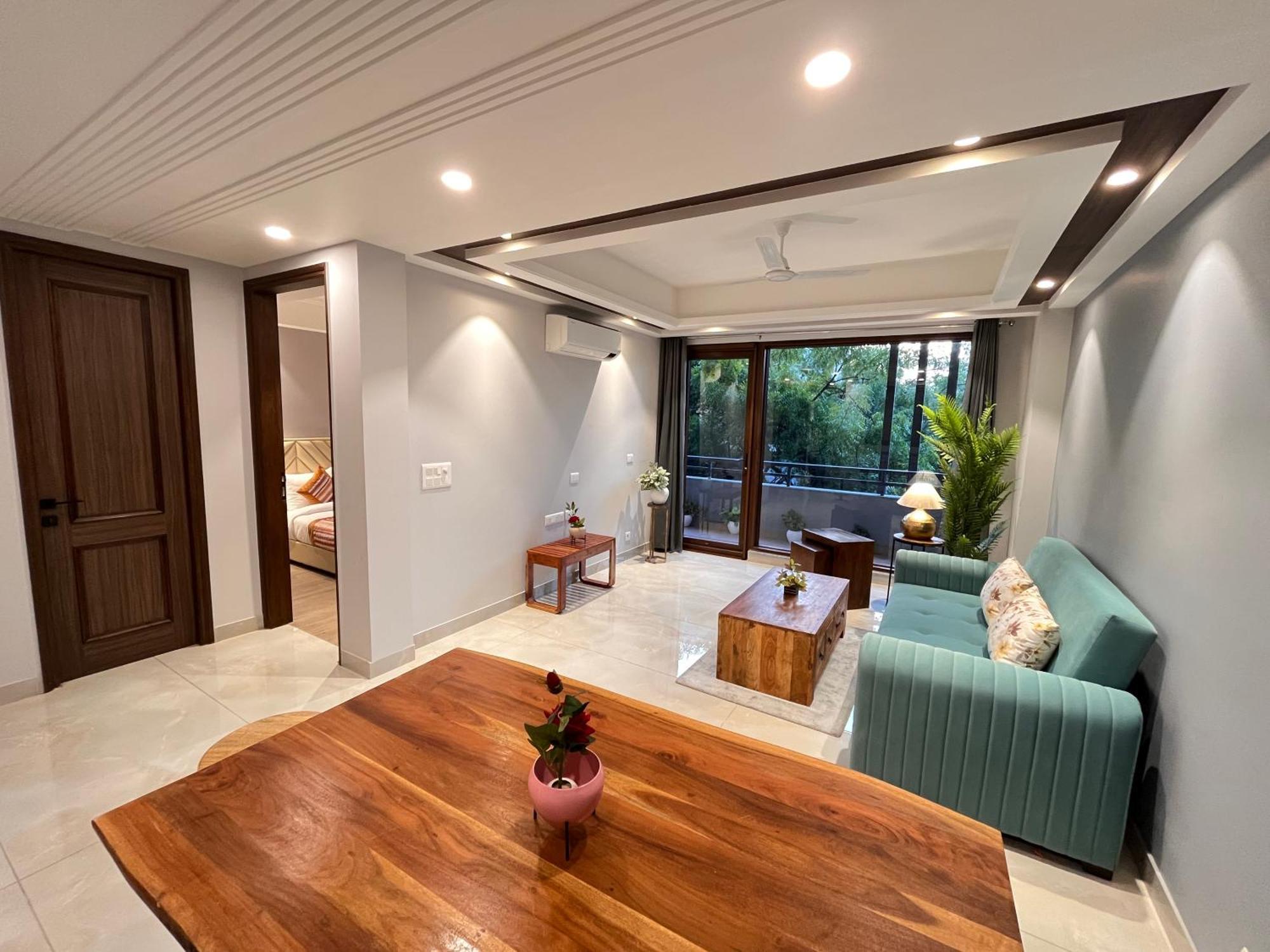 Gianmala Residency South Extension Near Aiims Delhi