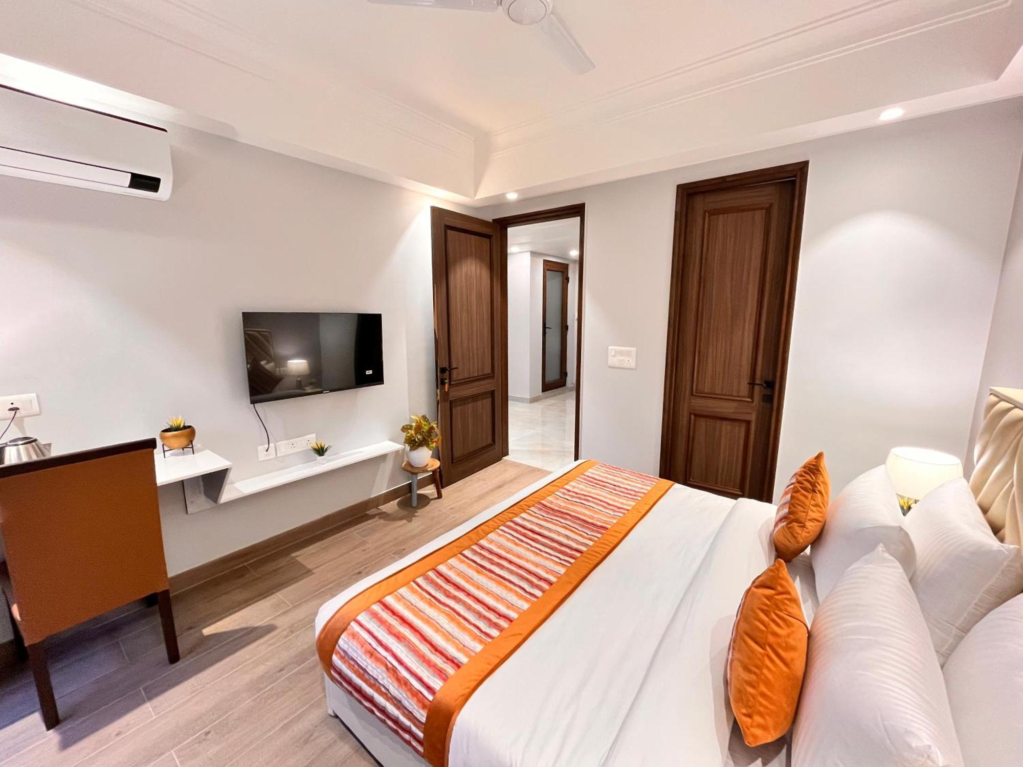 South Ex Residency - South Ex Near Aiims Delhi - Couple Friendly New Delhi