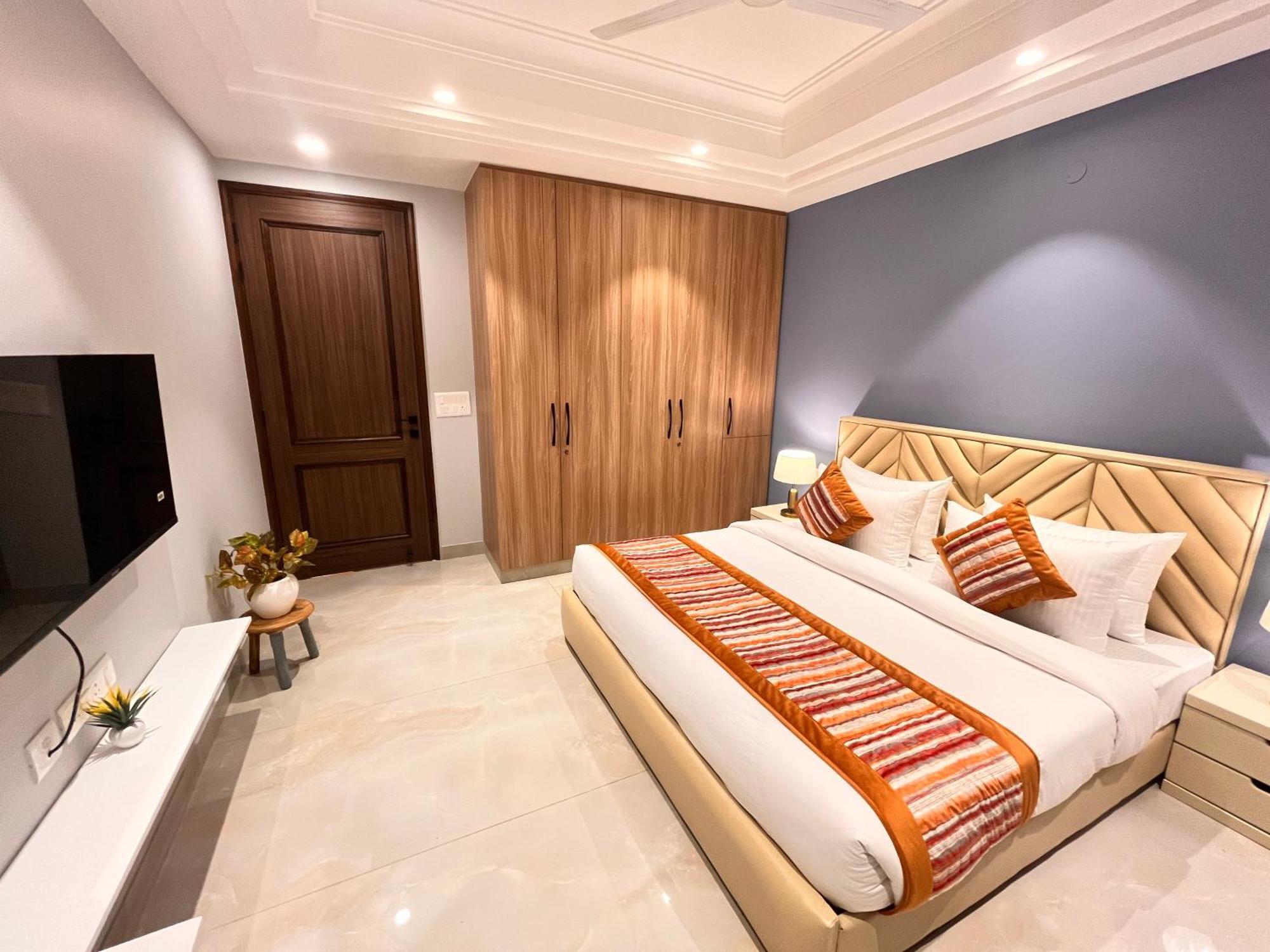 South Ex Residency - South Ex Near Aiims Delhi - Couple Friendly 3* New Delhi