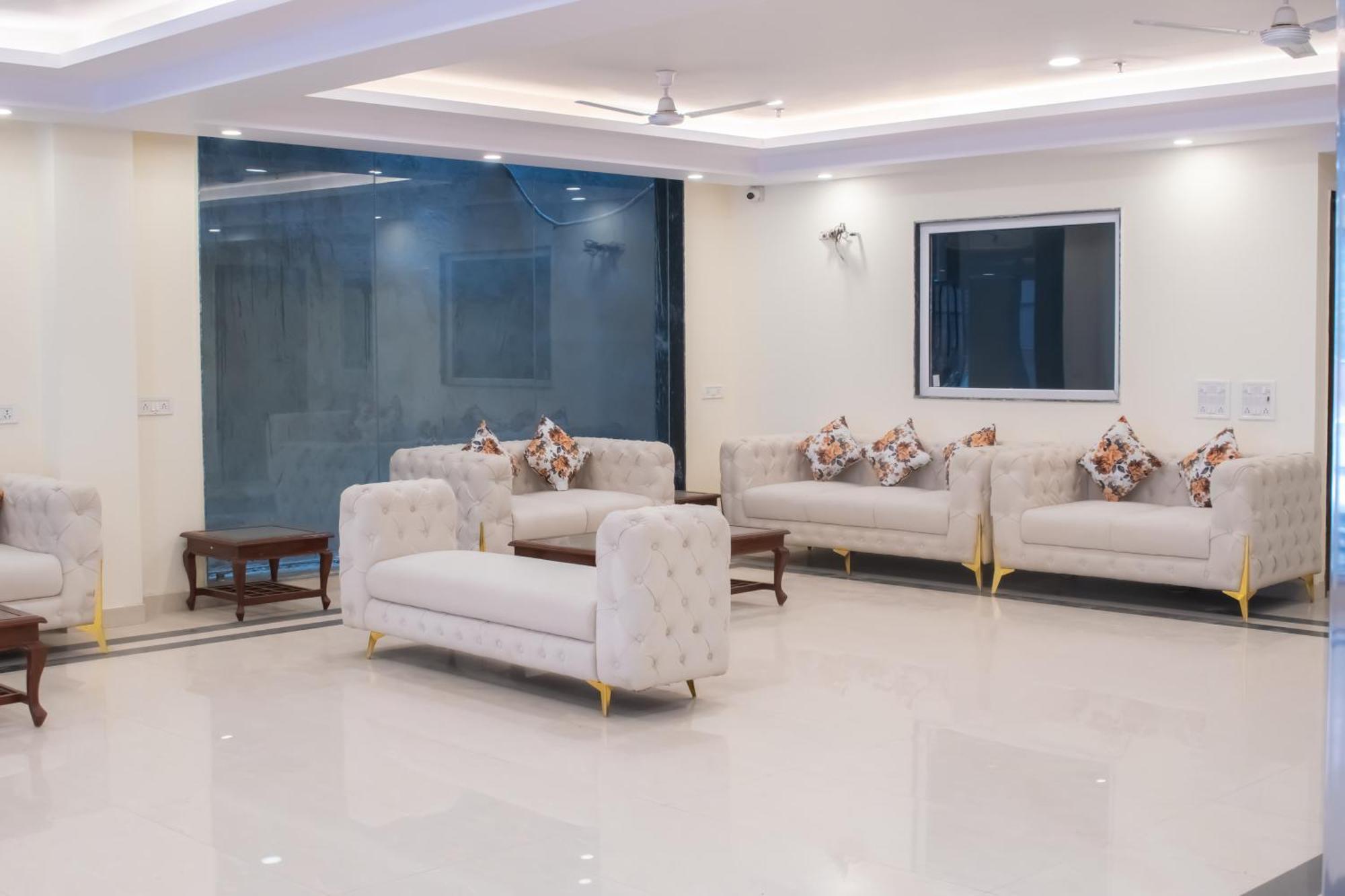 Yash Palace Hotel New Delhi
