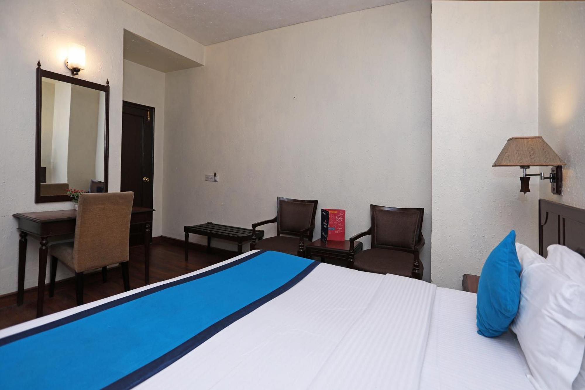 Hotel Collection O Hamilton New Delhi