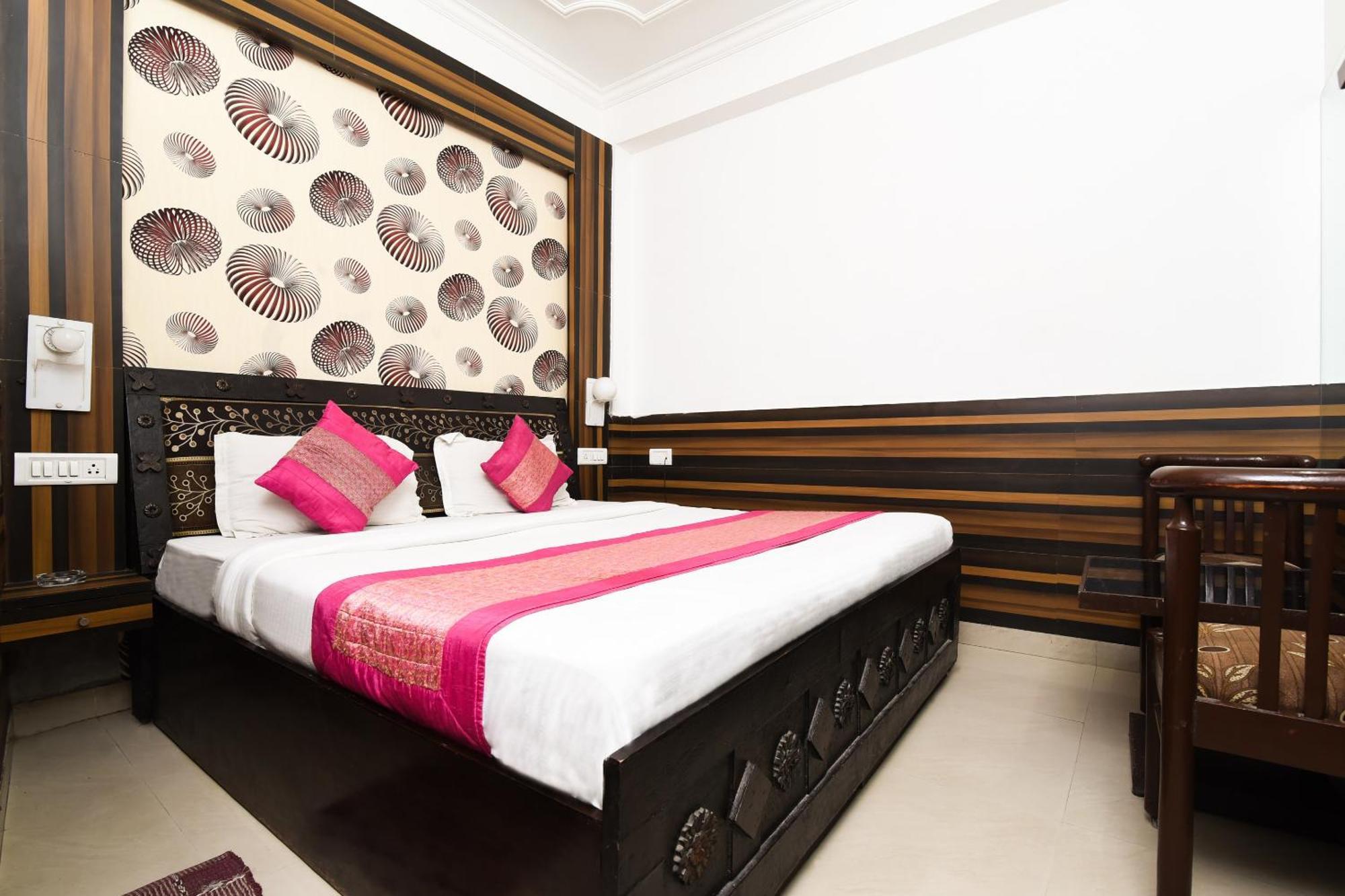 O Perfect Palace 3* New Delhi