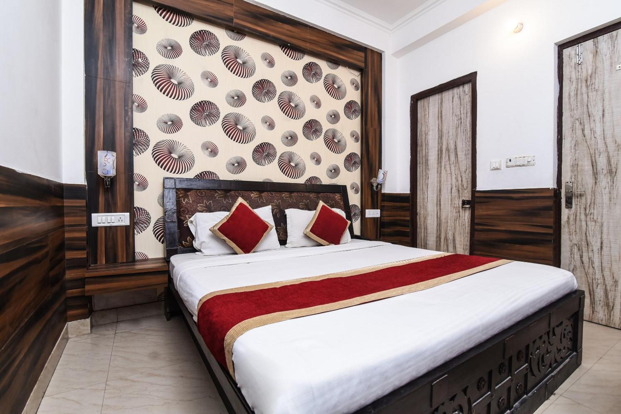 Hotel O Perfect Palace