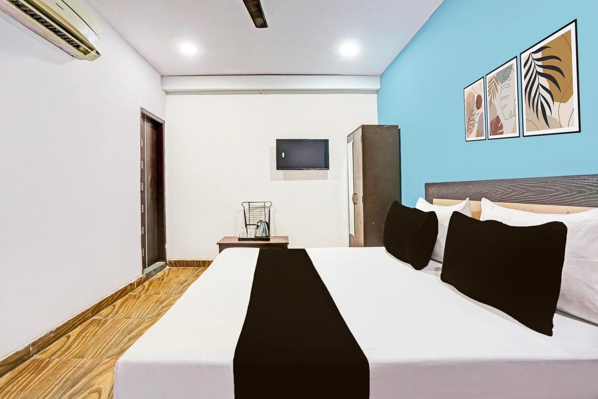 Super O Jail Road Rajouri Garden