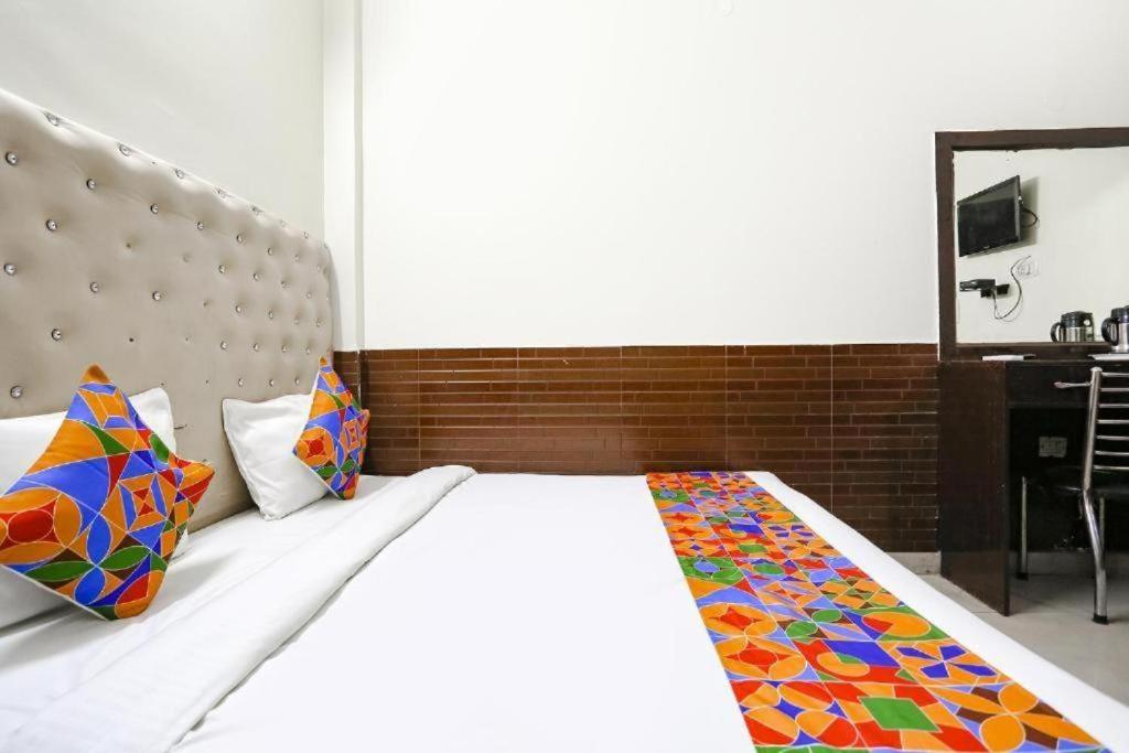 Hotel The Lazeez