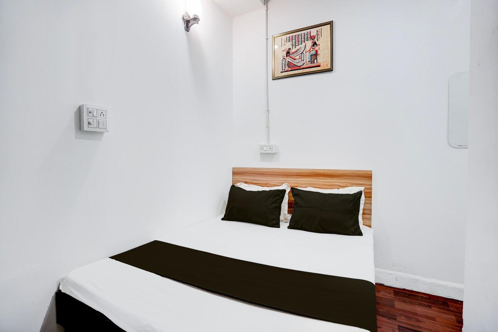 Hotel O Le Empire House