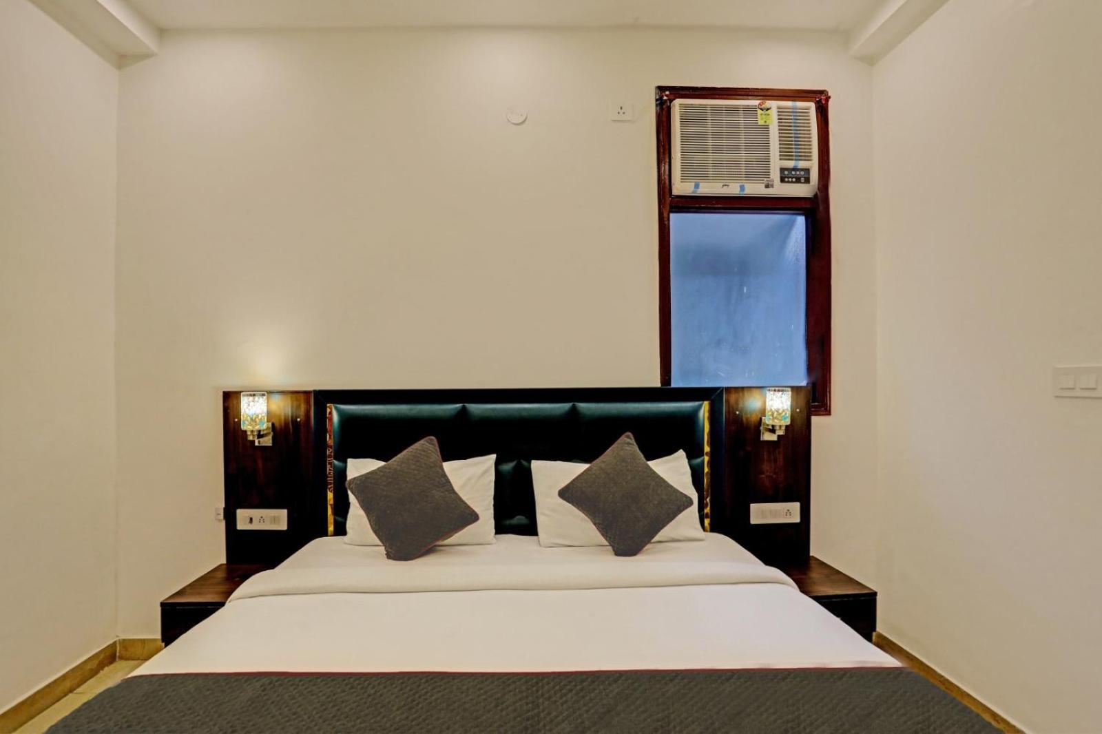 Hotel Marina Near Delhi Airport