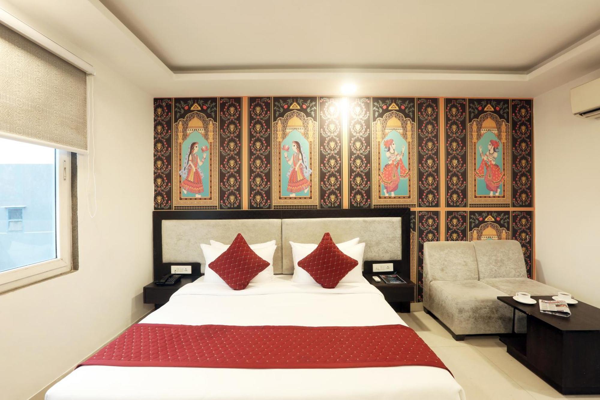 Belwoood Near Delhi Airport 4* New Delhi