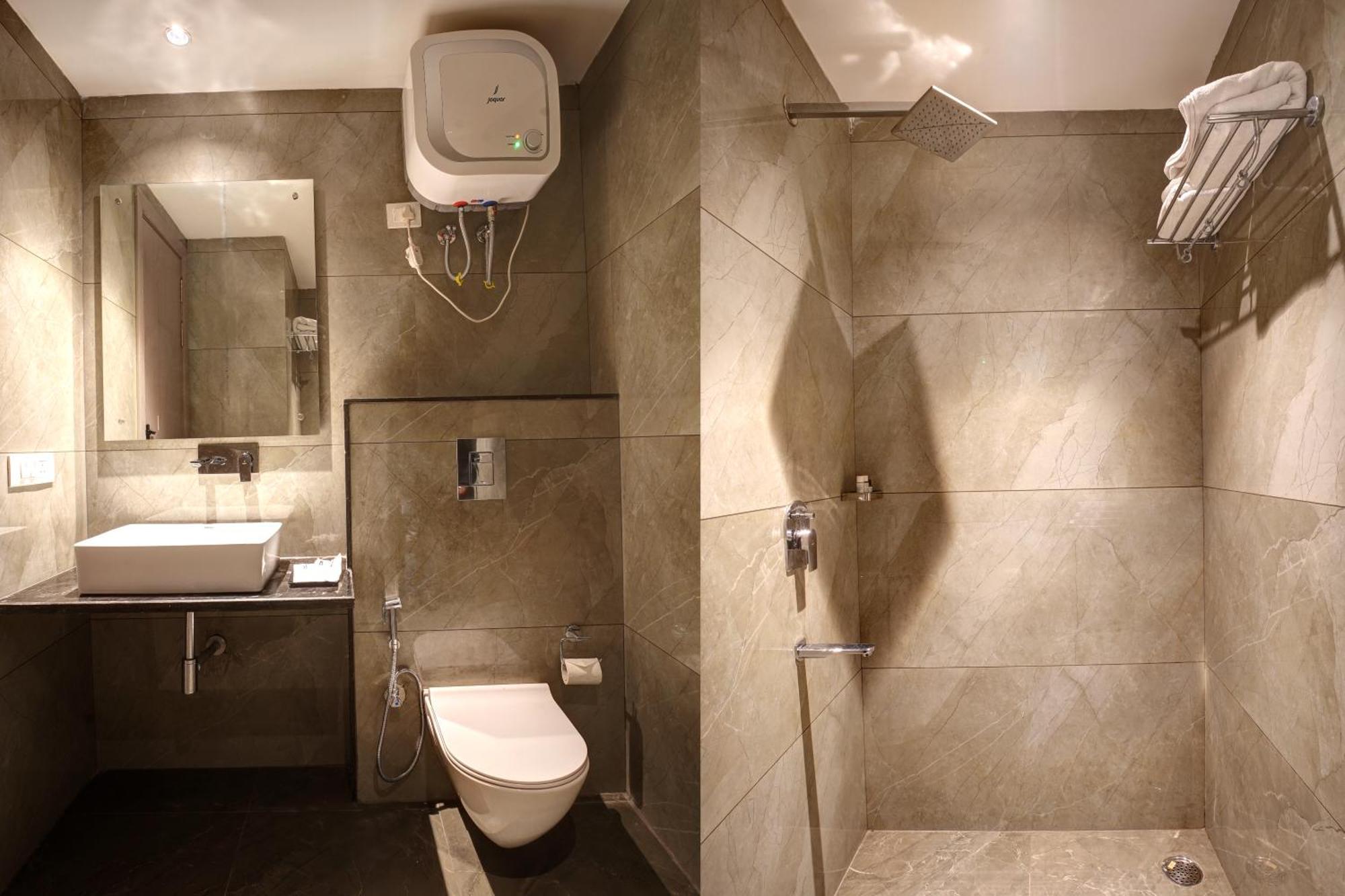 Hotel Iva Premium Delhi Airport New Delhi