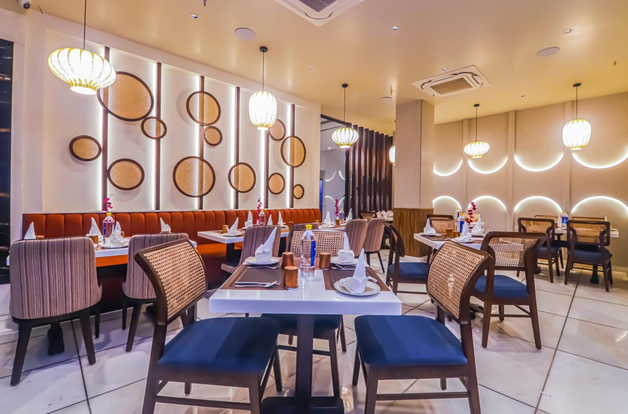 Hotel Godwin Deluxe -Free Airport Pickup -Traveller'S Choice Award Winner 2025 Hotel 4*
