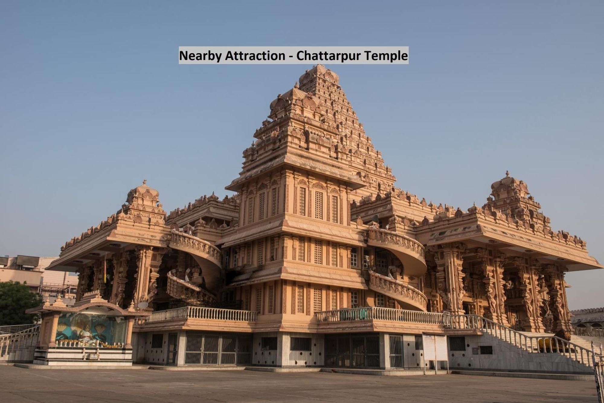 Hotel Townhouse Rudra Near Chhatarpur Metro Station