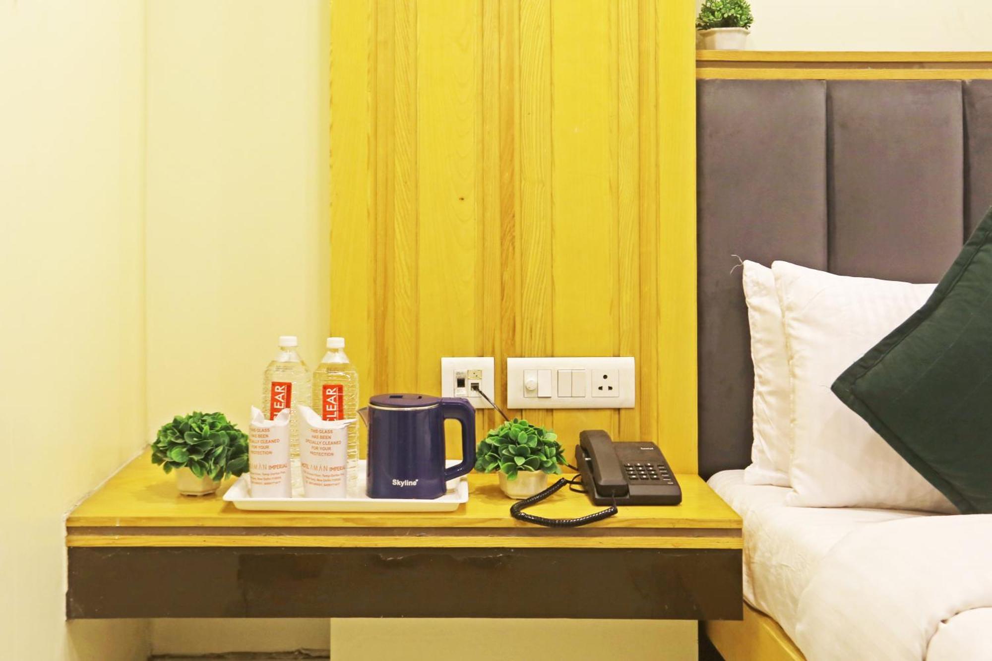 Aman Imperial Just A Minute Away From Railway Station And Connaught Place