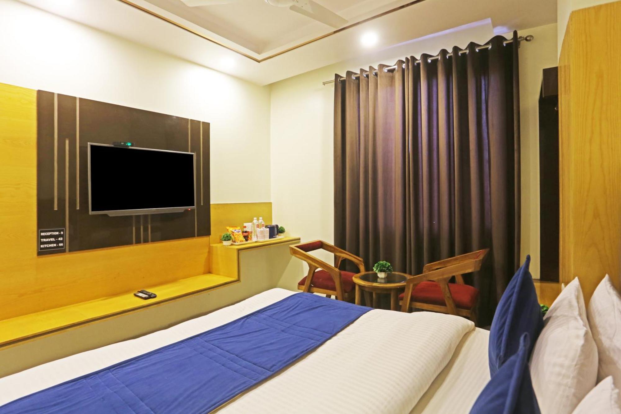 Aman Imperial Just A Minute Away From Railway Station And Connaught Place Hotel