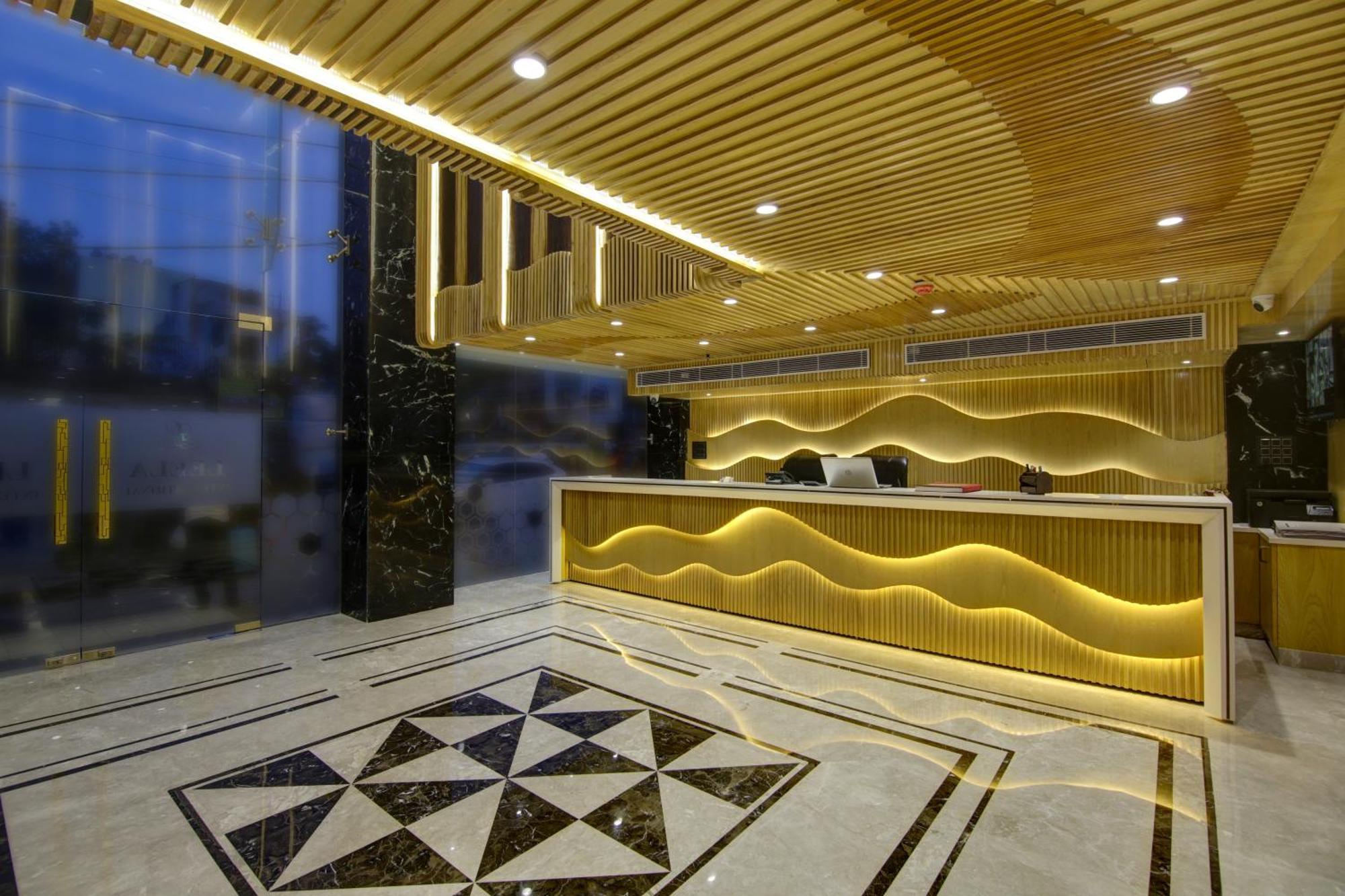 The Leena Interntional-Traveller'S Choice Top Winner 2025 4* New Delhi