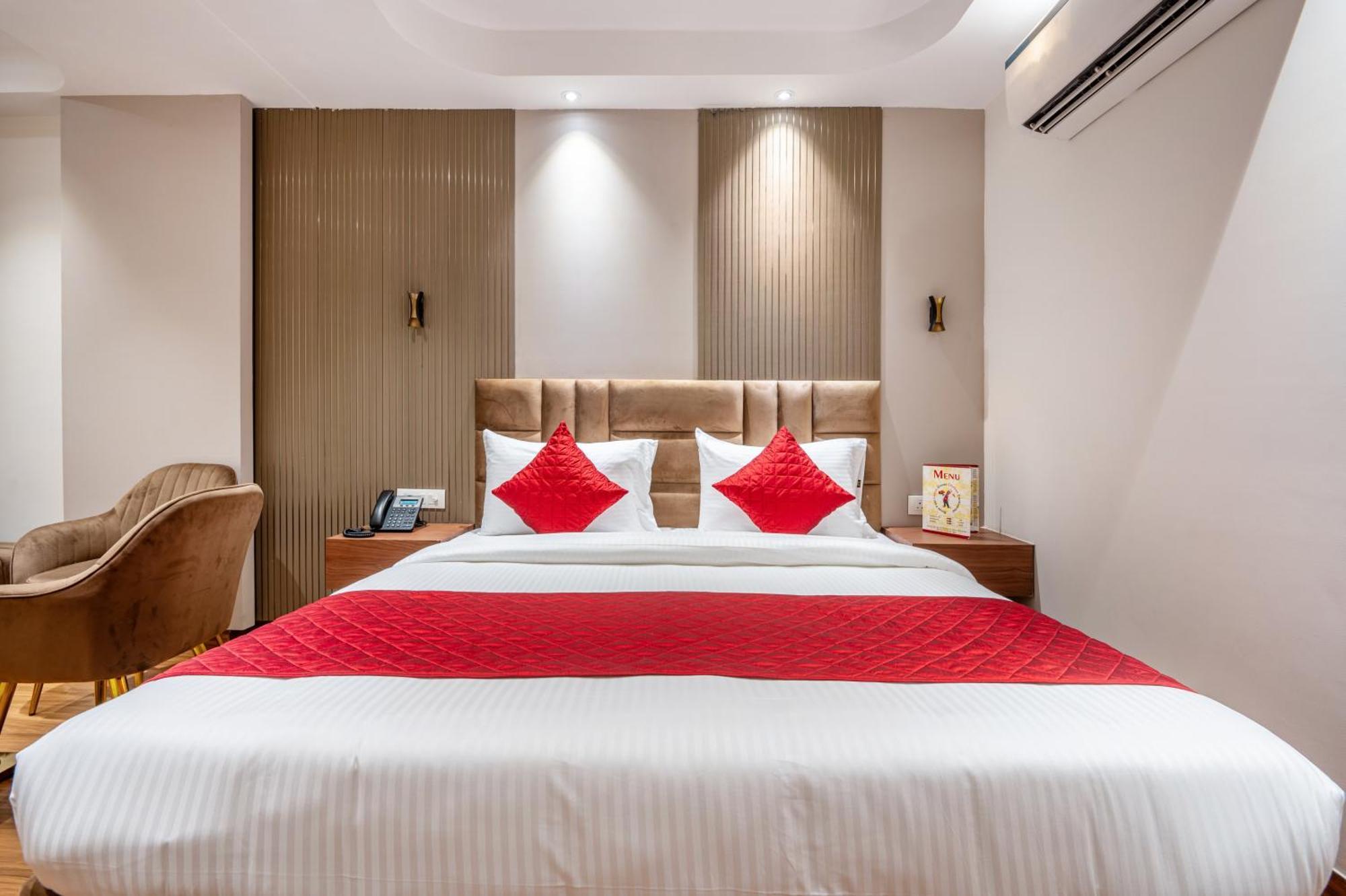 Hotel Avaas - Faiz Road Karol Bagh