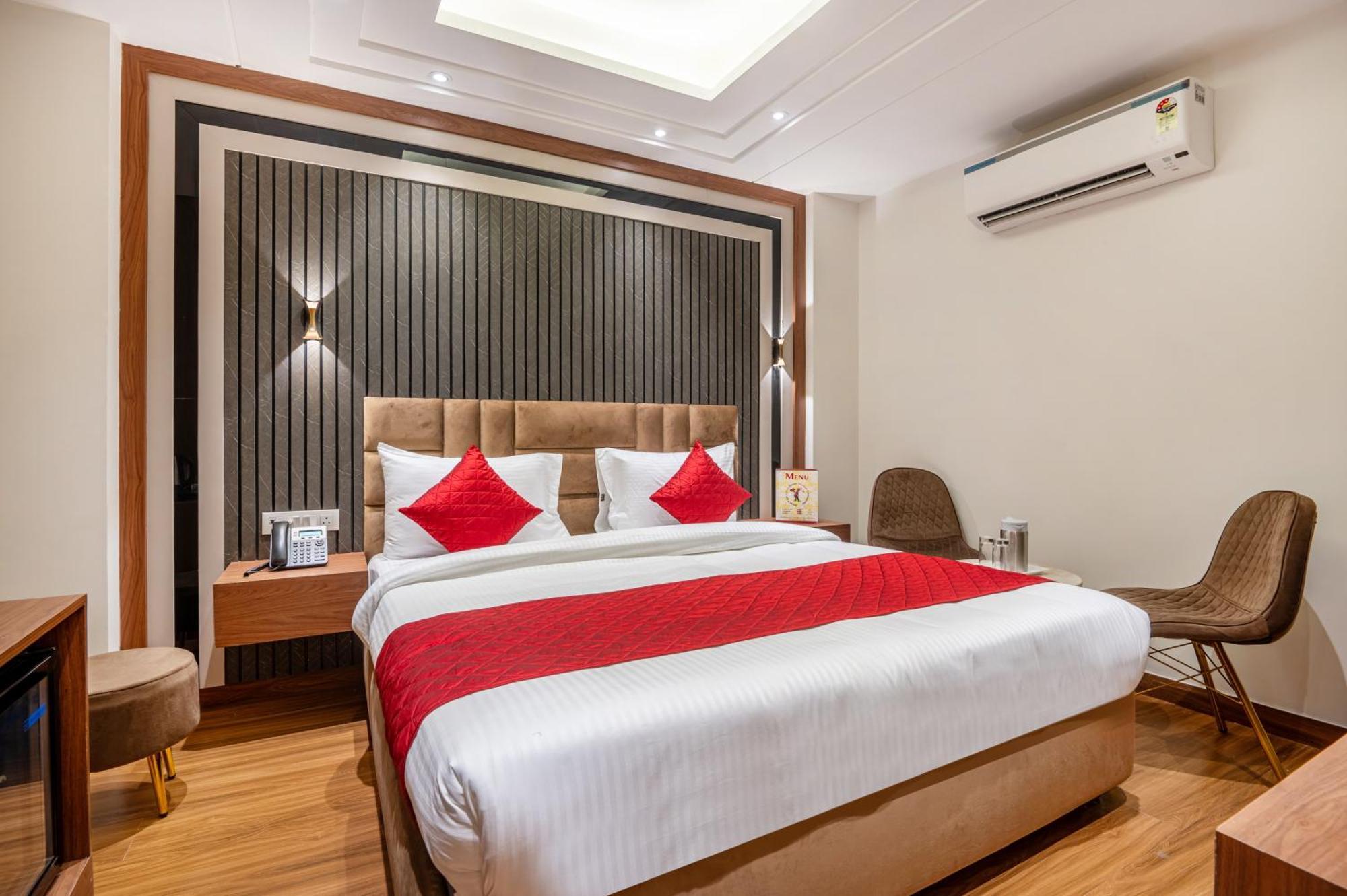 Hotel Avaas - Faiz Road Karol Bagh Delhi (National Capital Territory of India)