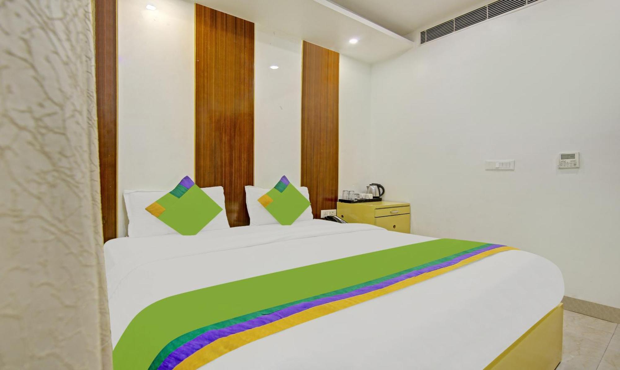Treebo Jannat Residency Hotel