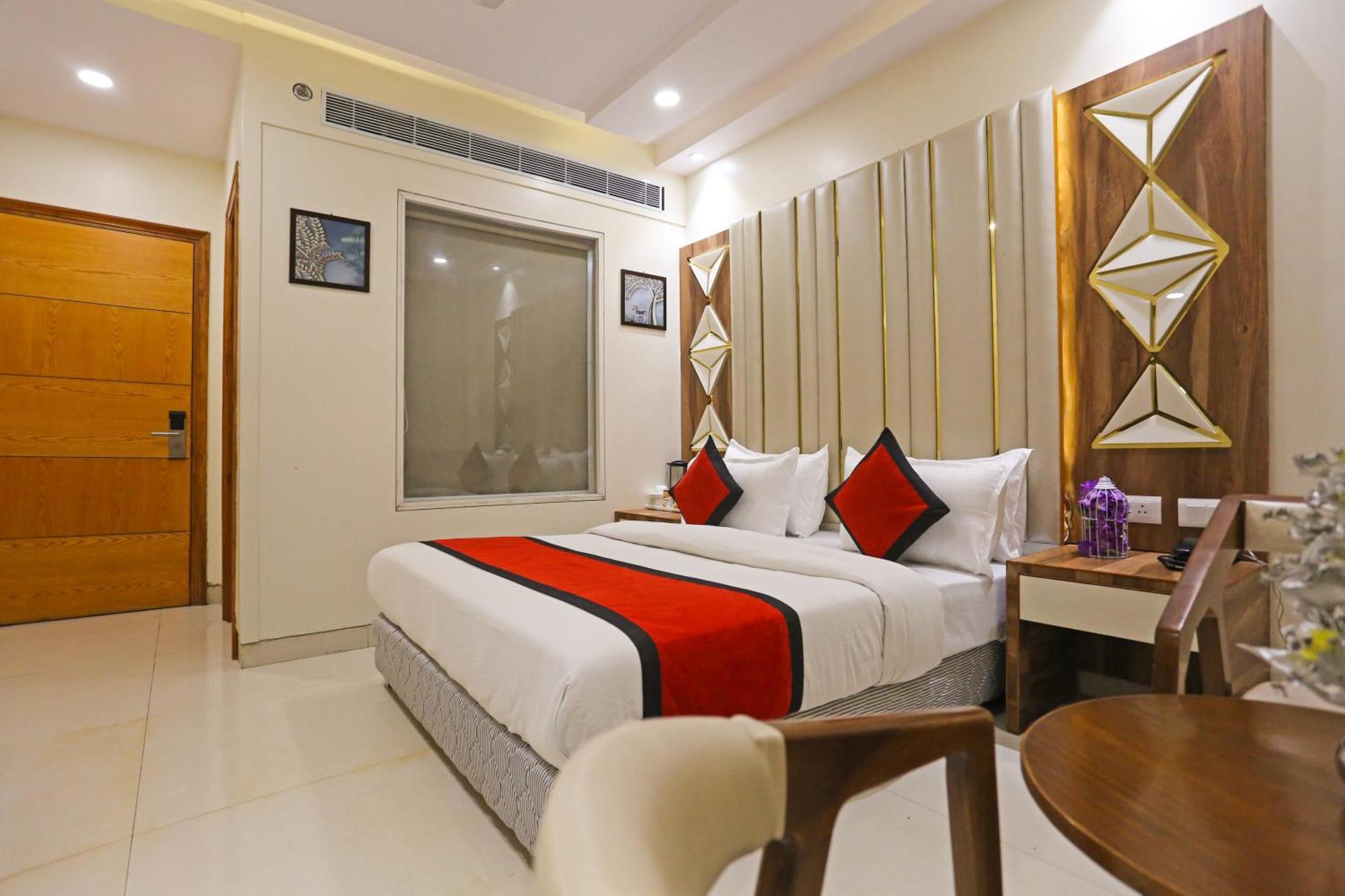 Hotel Worth Newly Bulit -