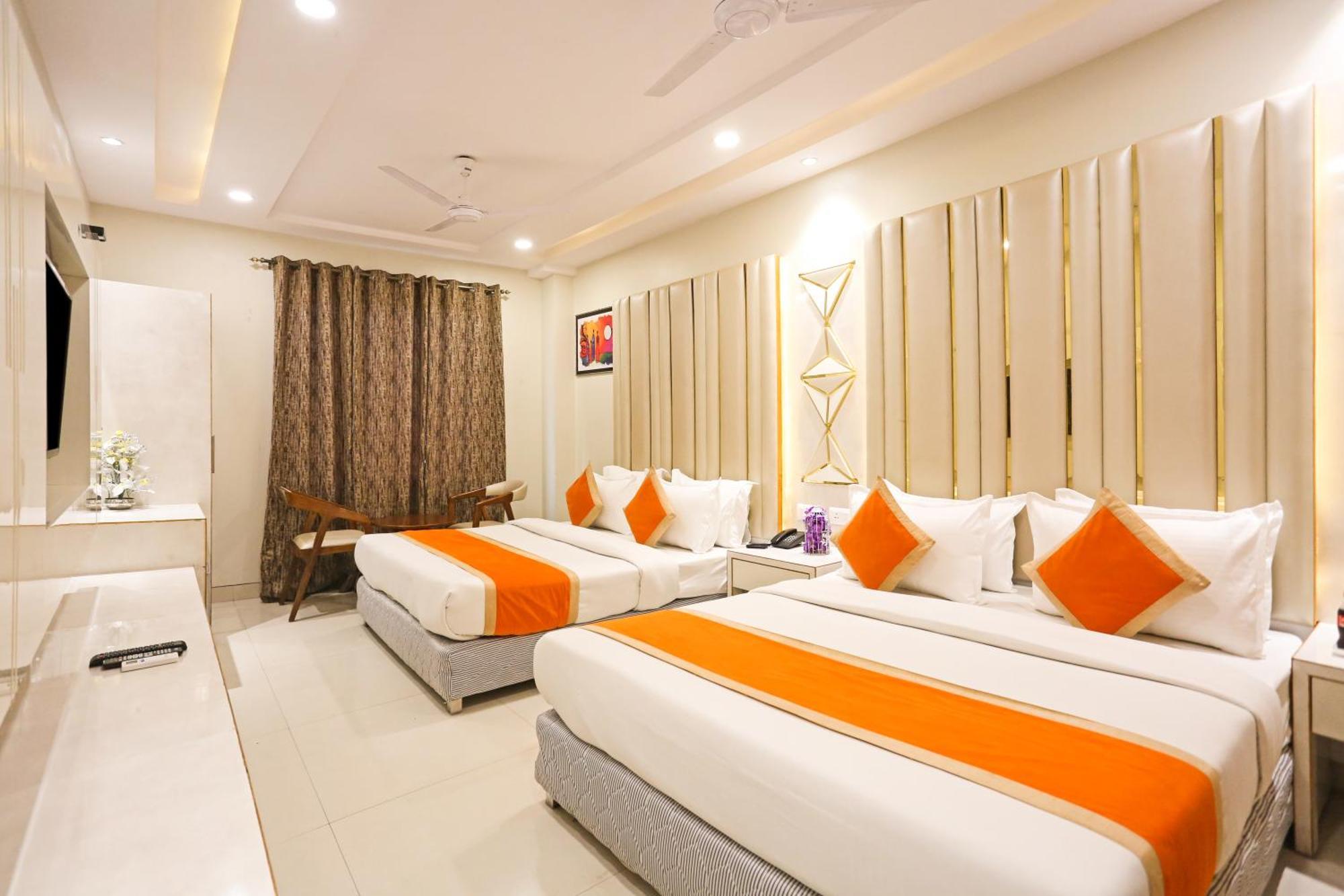 Worth Newly Bulit - 4* New Delhi