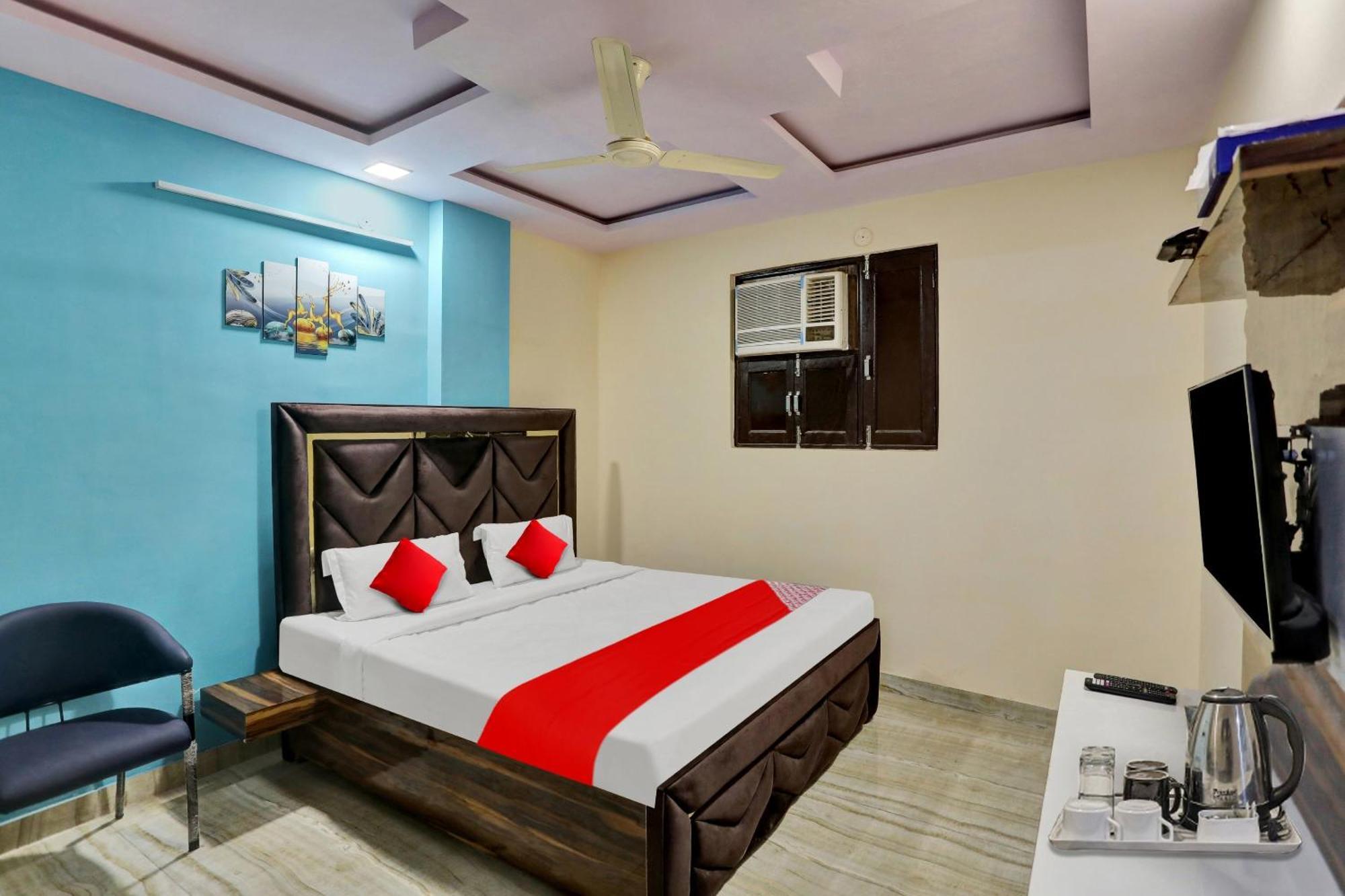 Hotel O S P 4*