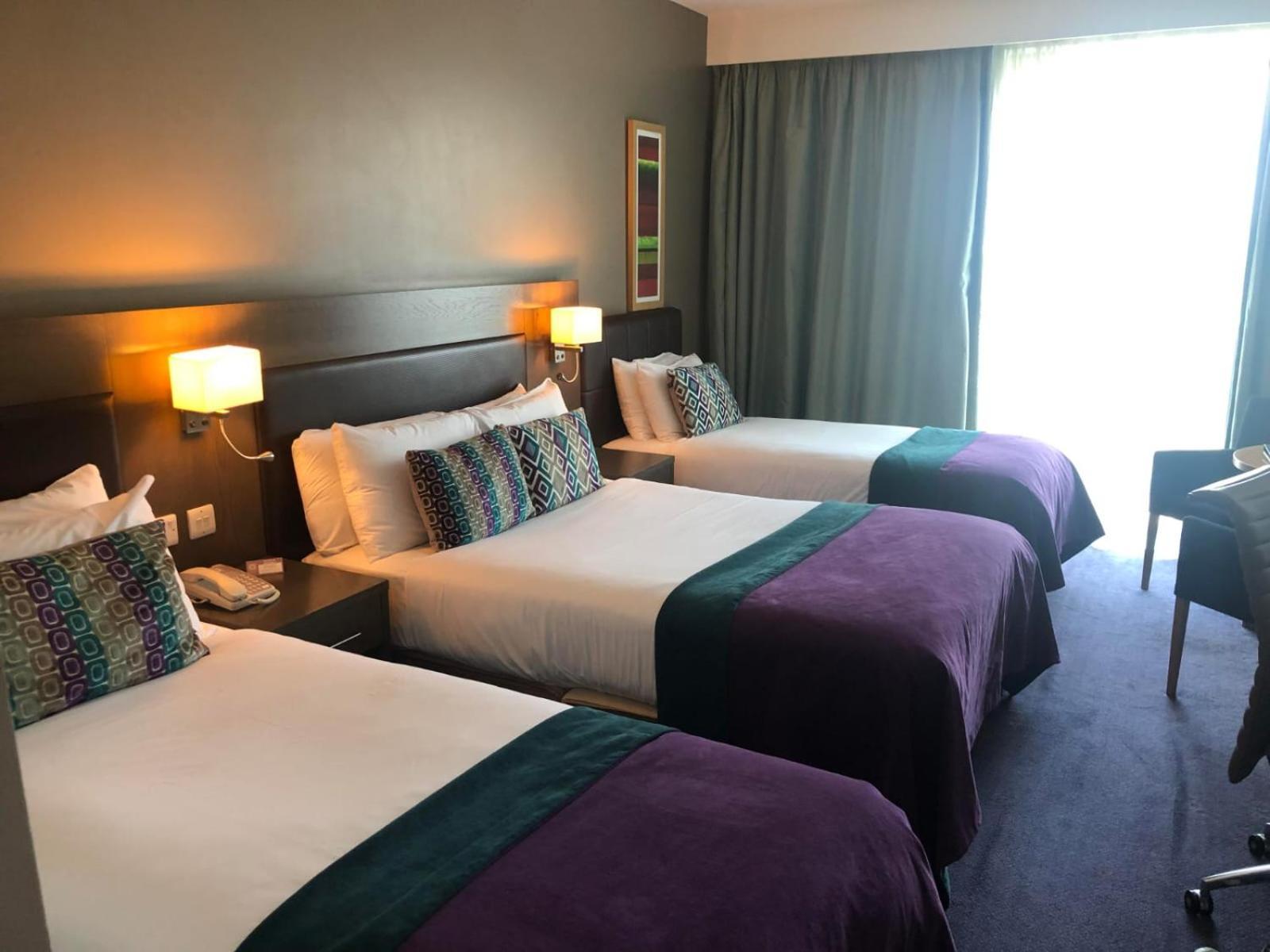 Oxmo Delhi Airport 4*