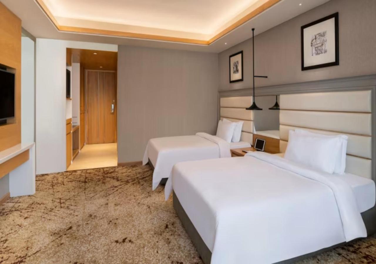Ocean Hotel