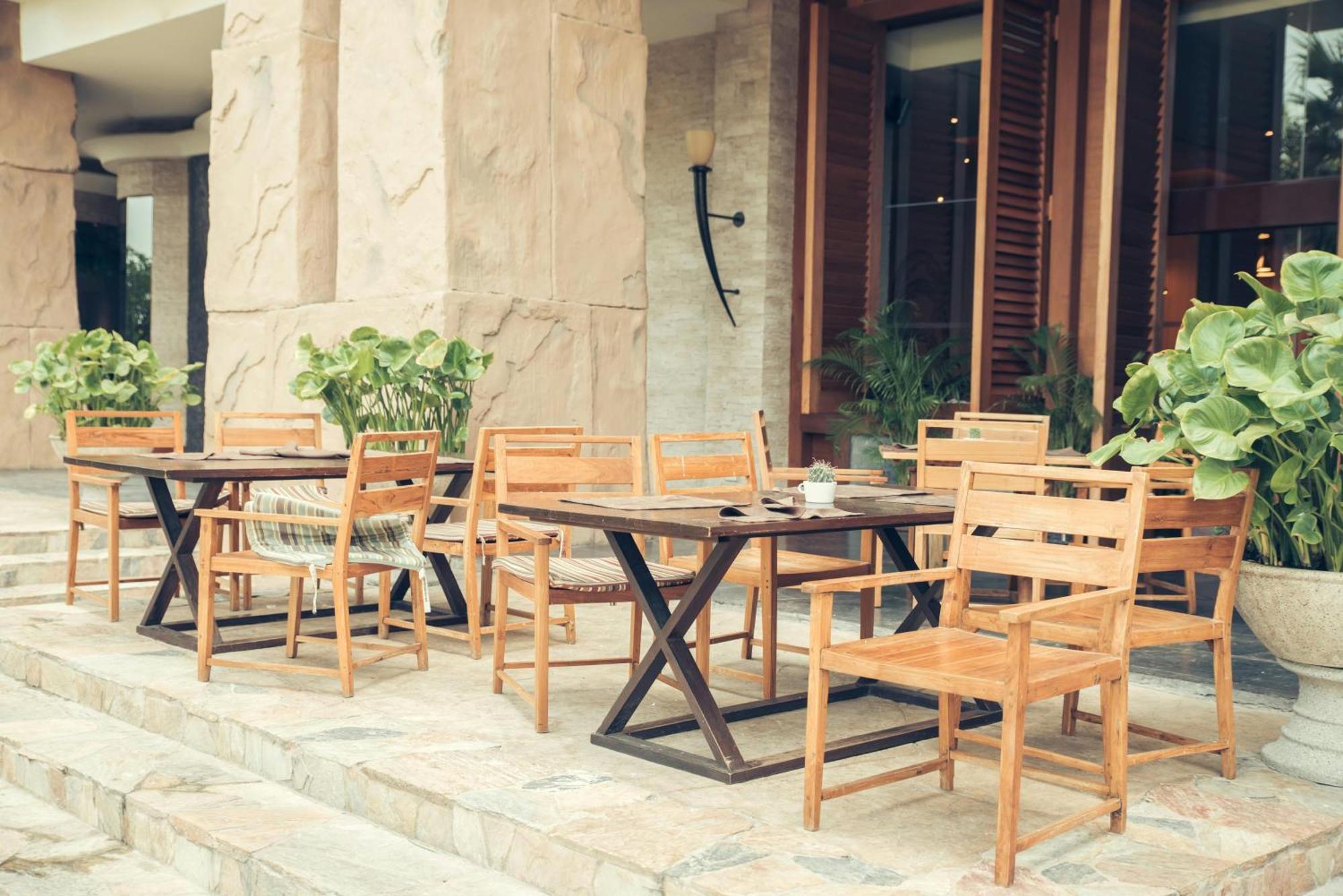 Calabash Luxury Near Delhi Airport